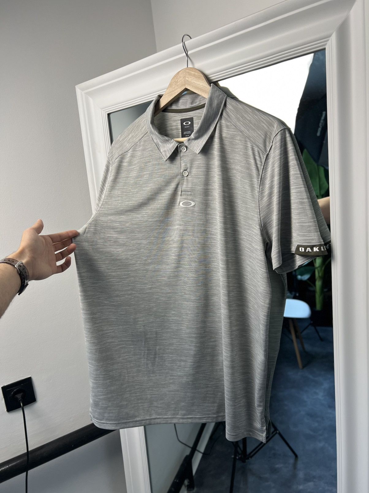 Oakley Oakley Aero Hydrolix Polo Shirt Gray L Indonesia Size US L / EU 52-54 / 3 - 13 Thumbnail