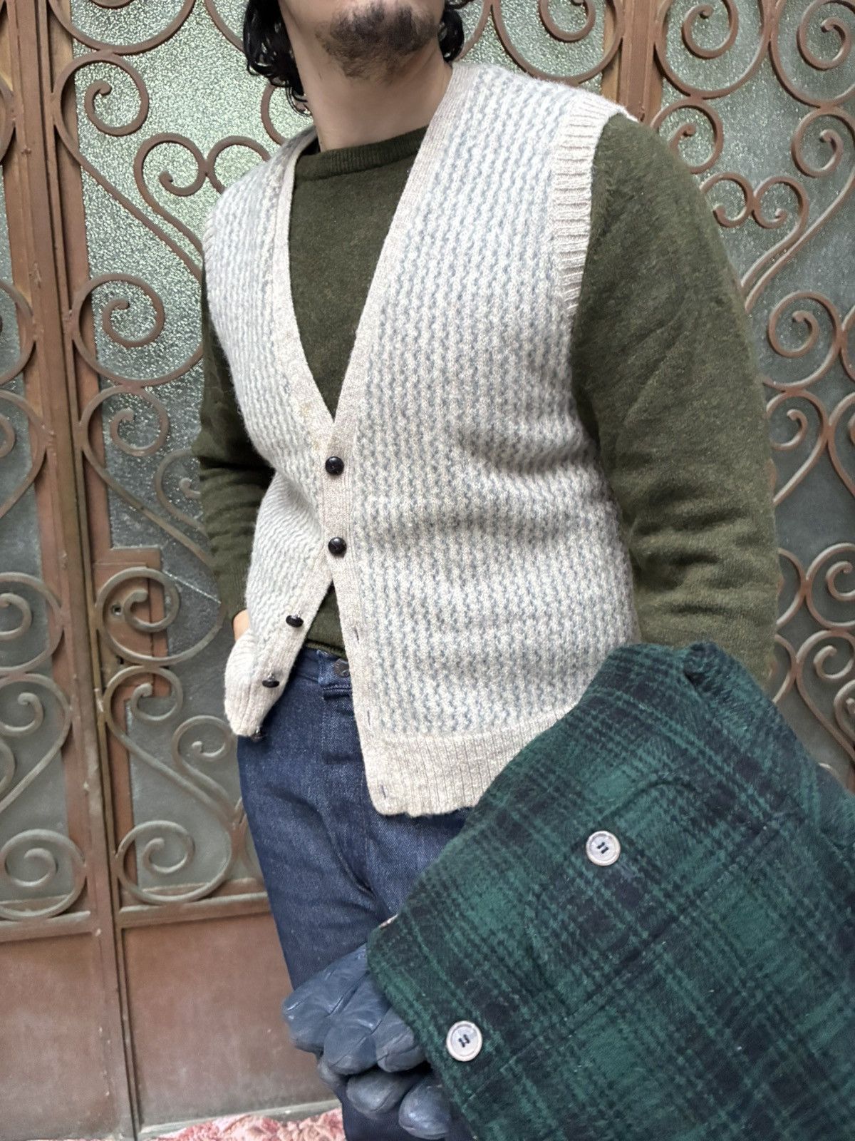 Other PURE SHETLAND WOOL BUTTONED VEST Size US L / EU 52-54 / 3 - 5 Thumbnail