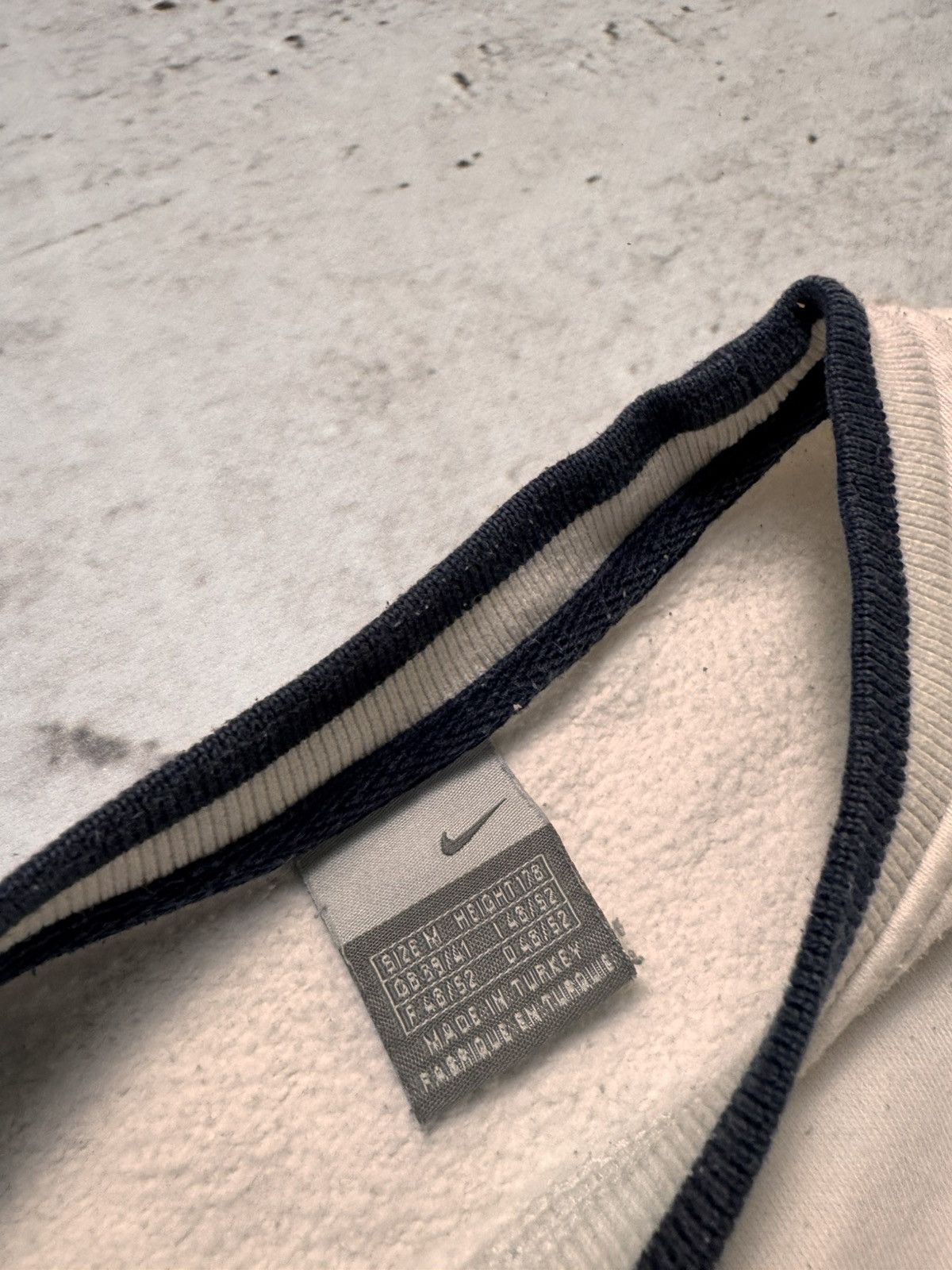 Nike × Vintage NIKE VINTAGE CENTER LOGO OVERSIZE BOXY SWEATSHIRT Size US M / EU 48-50 / 2 - 5 Thumbnail