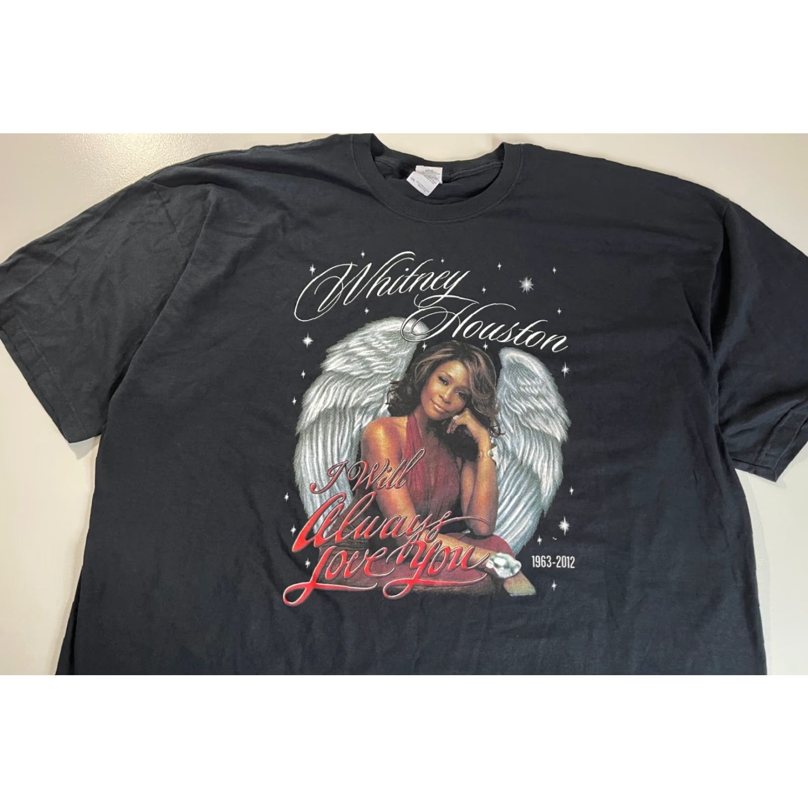 Gildan Whitney Houston T-Shirt 90s Music Gildan Ultra Cotton 4XL Black Short Sleeve Crew Neck Mens Vintage 1963-2012 I Will Always Love You Size US XXL / EU 58 / 5 - 4 Thumbnail