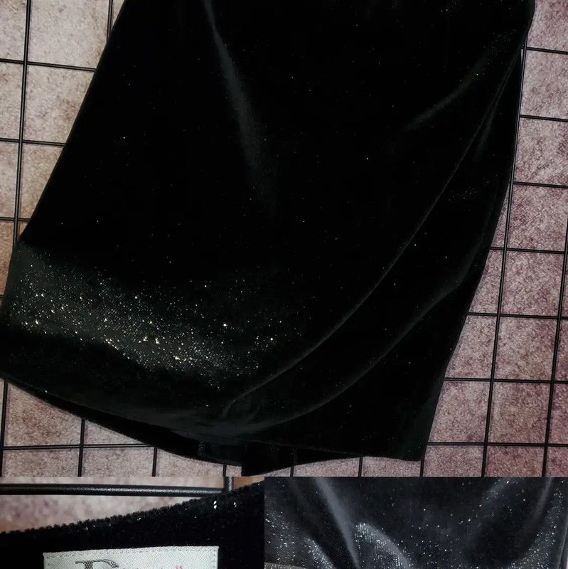 Dior Dior A-Line Black Skirt for Women 0089 Size 28" / US 6 / IT 42 - 1 Thumbnail