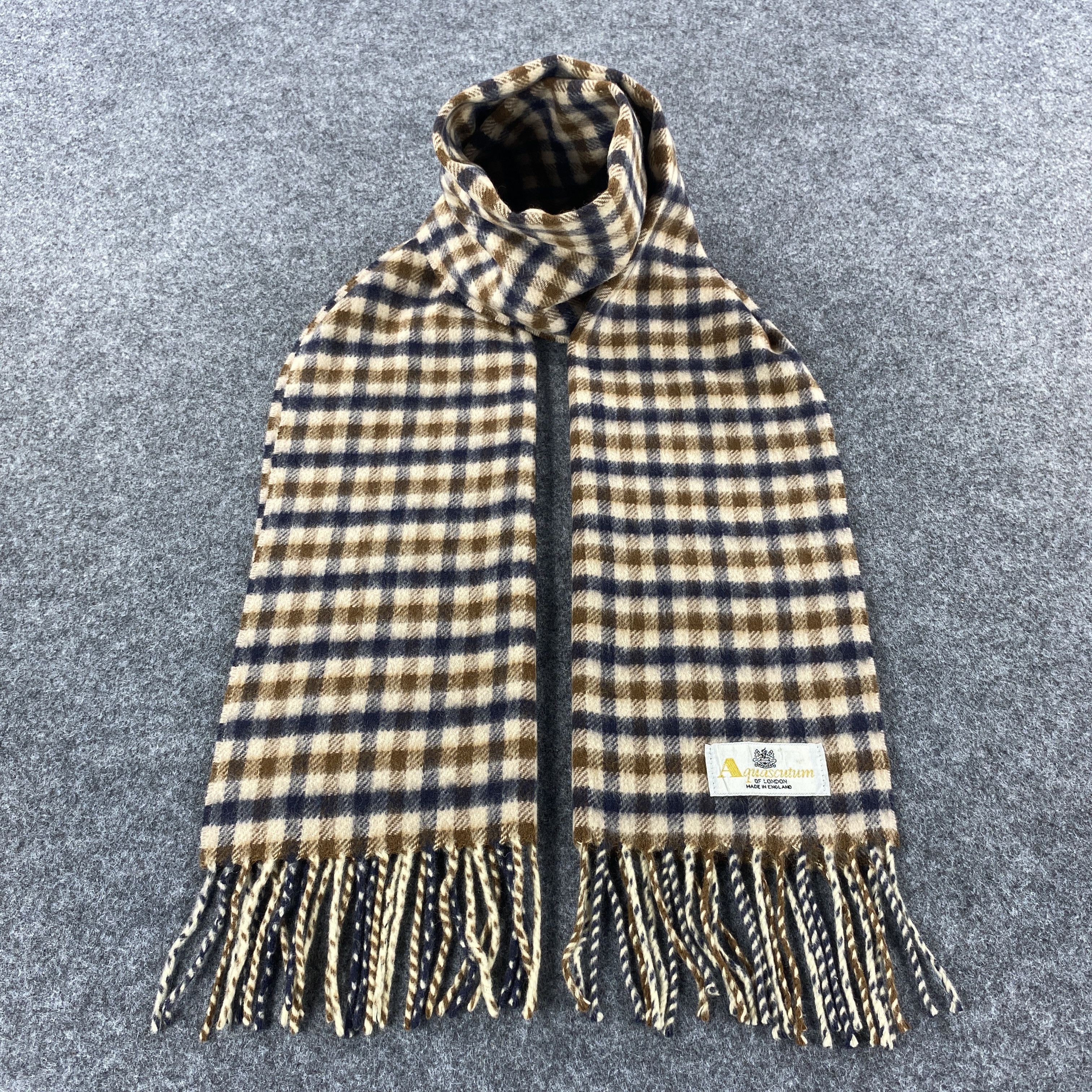 Aquascutum × Vintage Aquascutum Scarf # Muffler # Neckwear # D429 Size ONE SIZE - 1 Thumbnail
