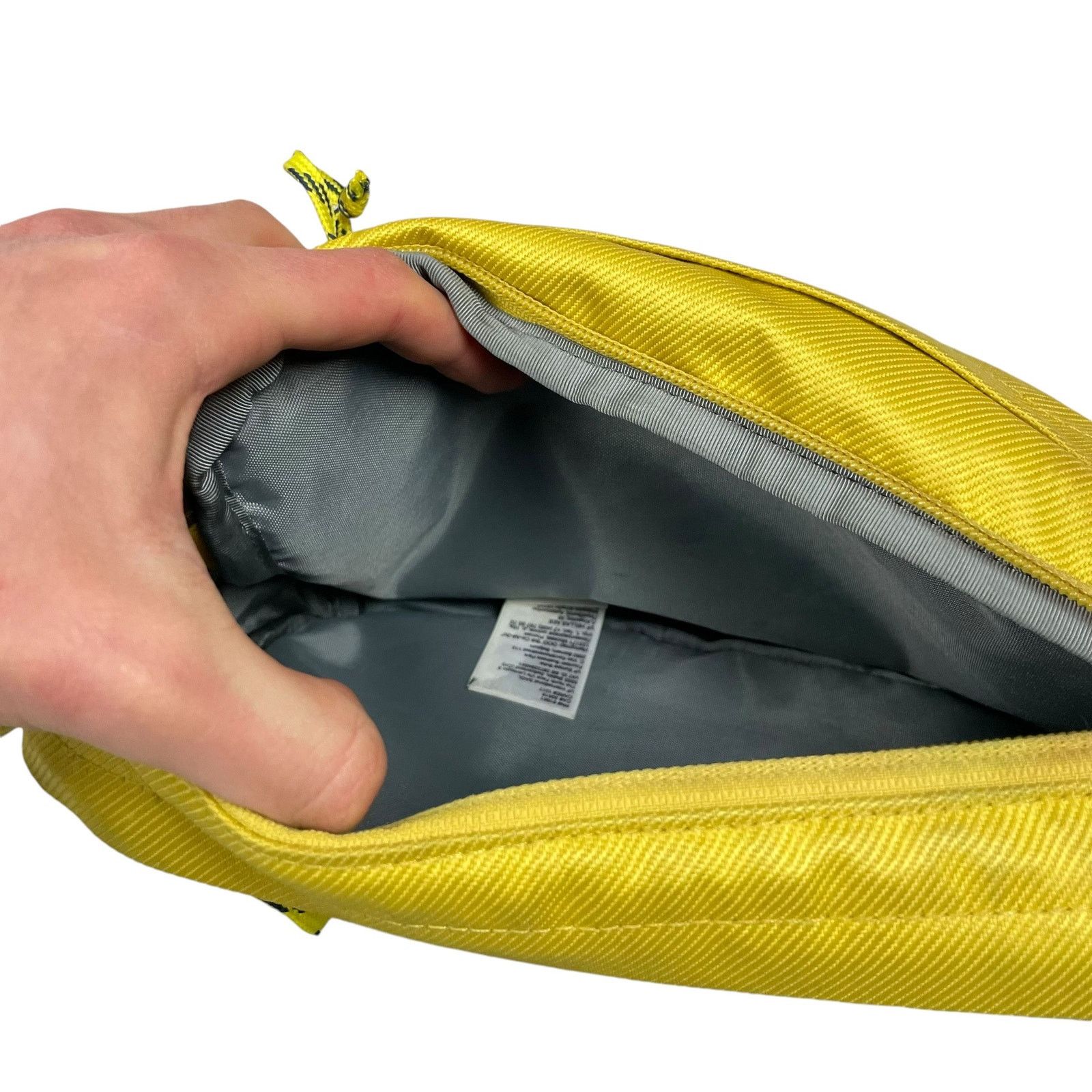 The North Face The North Face Yellow Adjustable Strap Field Crossbody Bag Size ONE SIZE - 5 Thumbnail