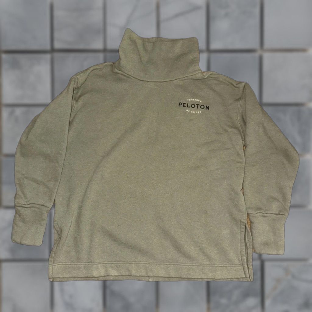 Olive VINTAGE Peloton Women’s Olive Green Cozy Funnel Neck Sweater Medium 23x23 Size M / US 6-8 / IT 42-44 - 1 Thumbnail