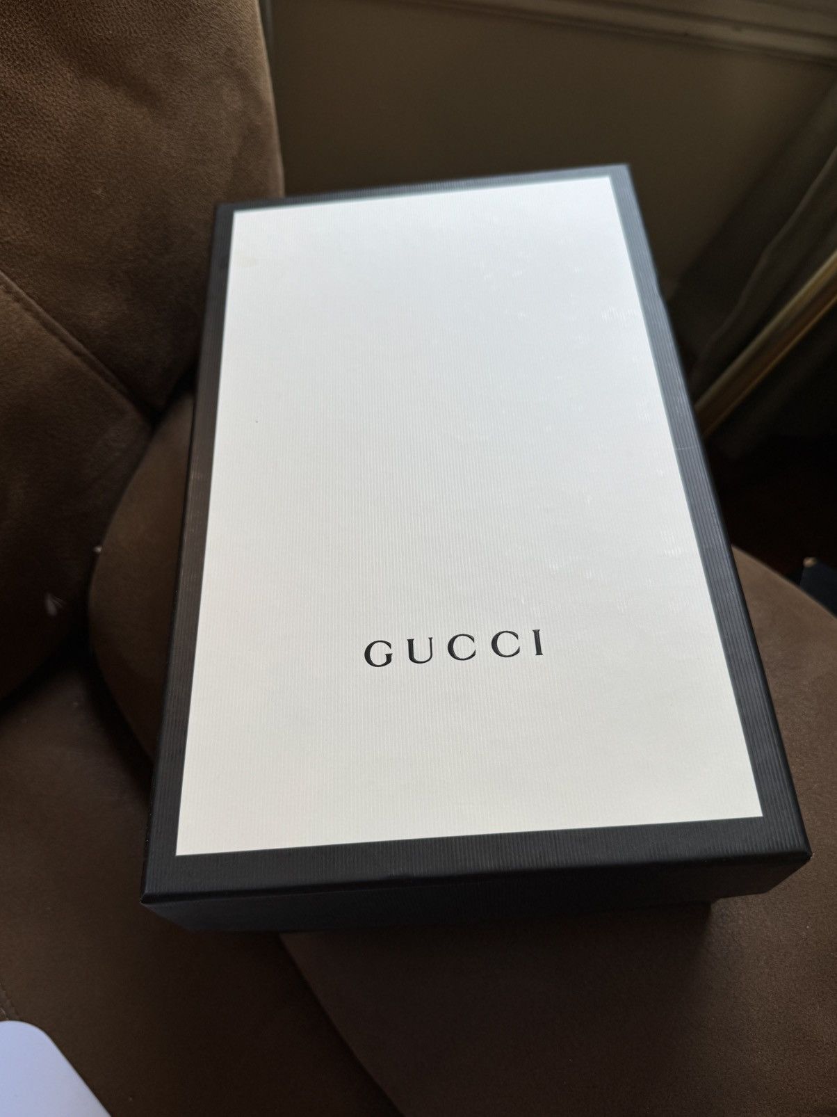Gucci Women’s Gucci Ace Sneaker with bee Size US 7.5 / IT 37.5 - 13 Thumbnail