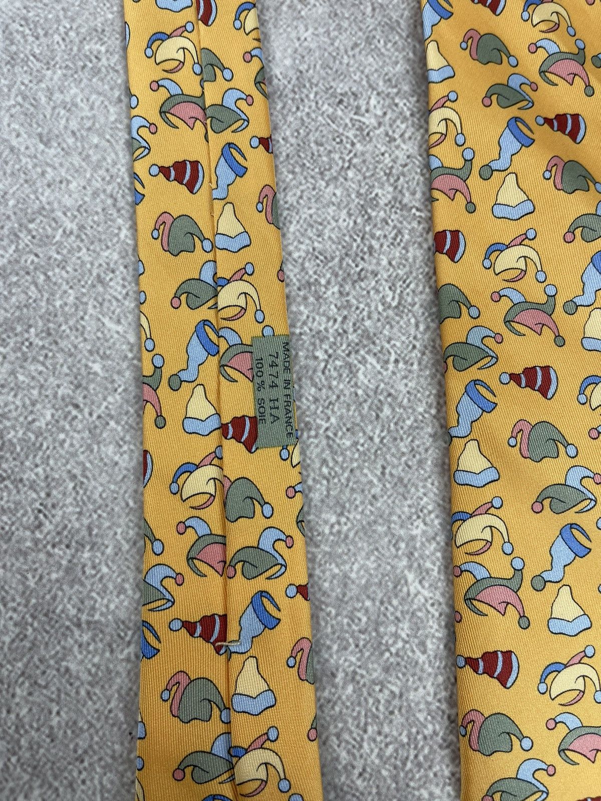 Hermes × Vintage Vintage Hermes Printed Silk Tie Yellow Size ONE SIZE - 6 Thumbnail