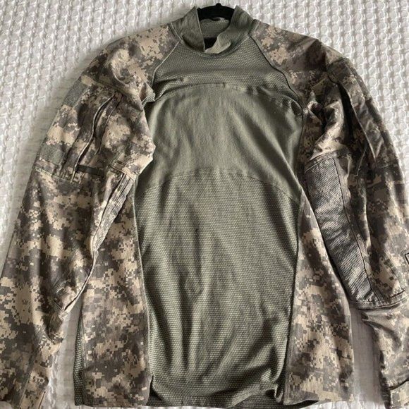 Military Massif Mountain Gear-Halo Army Combat Shirt/Size S | Grailed