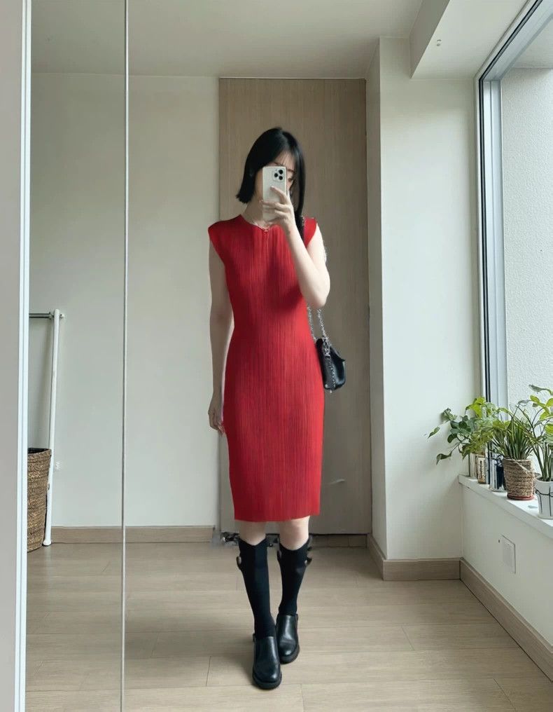 Issey Miyake Issey Miyake size:3 Red pleated dress Size XS / US 0-2 / IT 36-38 - 5 Thumbnail