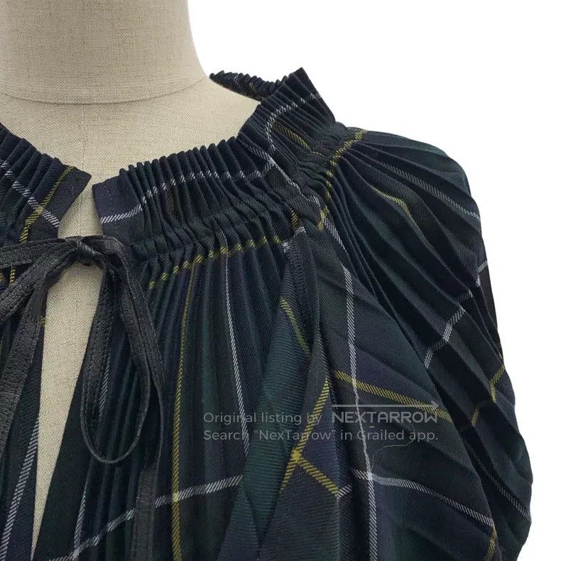 Junya Watanabe Junya Watanabe Plaid Pleated Dress Size M / US 6-8 / IT 42-44 - 4 Thumbnail
