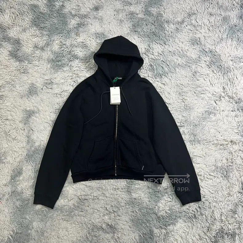 Balenciaga Balenciaga Sweatshirt Size L Size US L / EU 52-54 / 3 - 2 Thumbnail