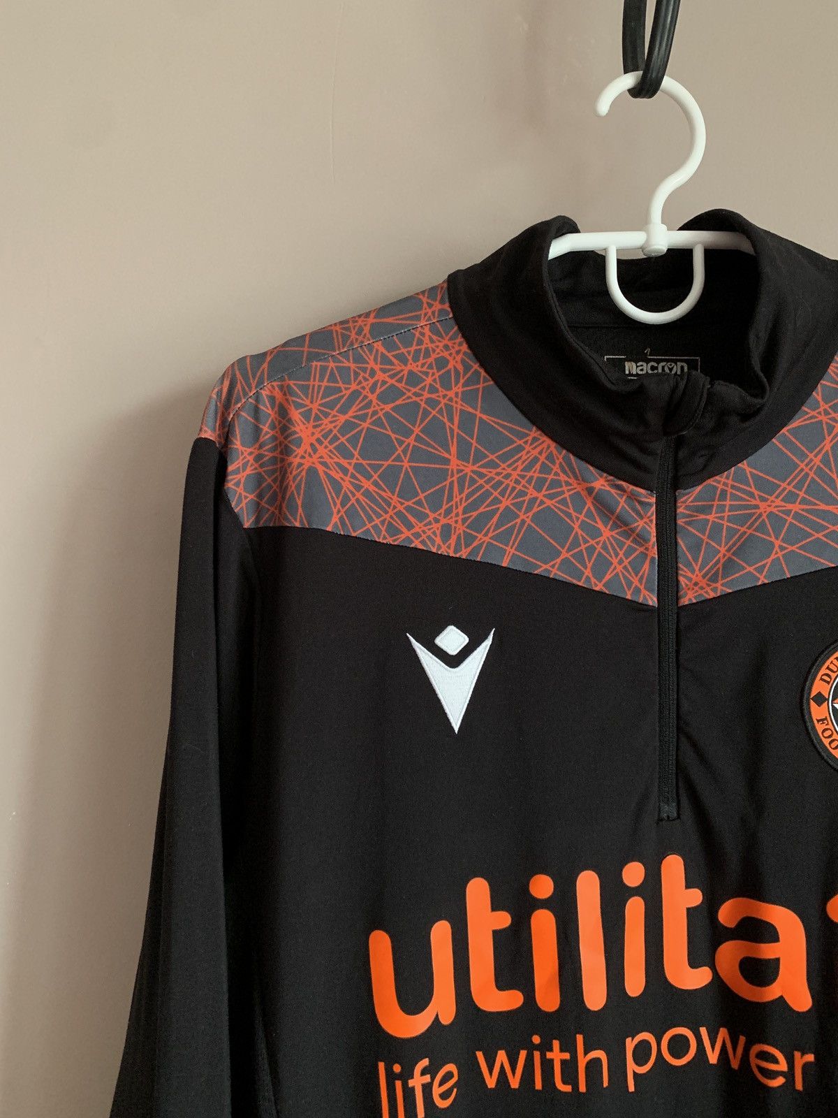 Macron Dundee United Training Football Long Sleeve Shirt Macron M Size US M / EU 48-50 / 2 - 3 Thumbnail