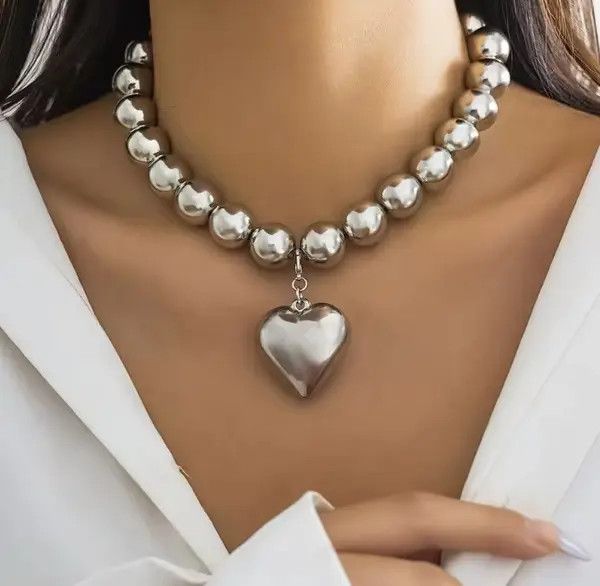Jewelry Ball Beaded Chain Heart Pendant Necklace Size ONE SIZE - 6 Thumbnail