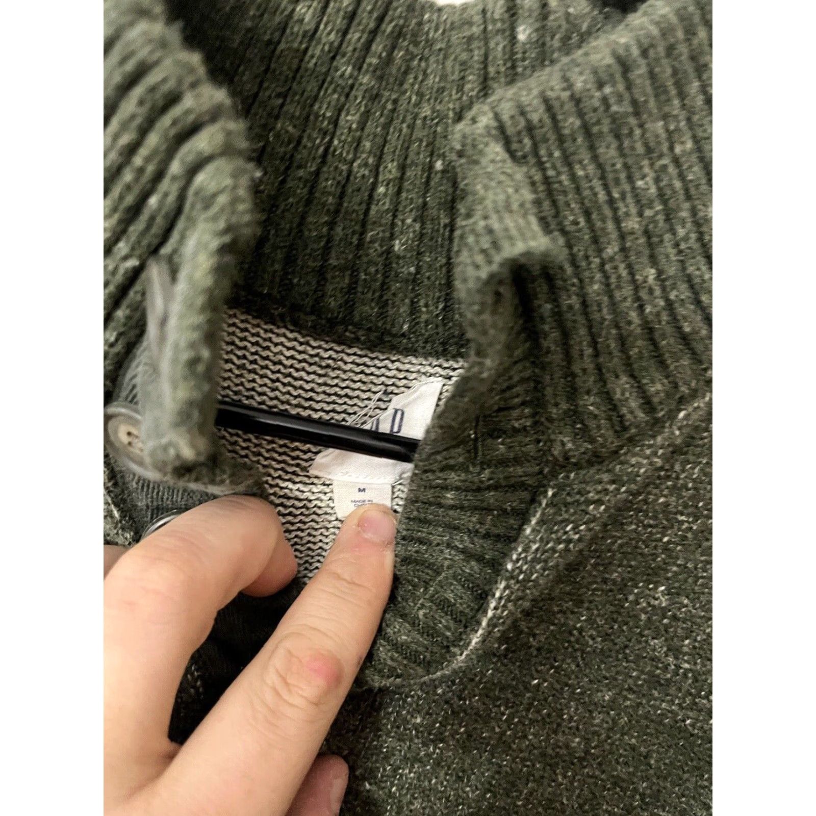 Gap VINTAGE Gap Mens Medium Green 1/4 Button Long Sleeve Knit Sweater Adult M Knit Top Pullover Button Crew Neck Mens Size US M / EU 48-50 / 2 - 3 Thumbnail