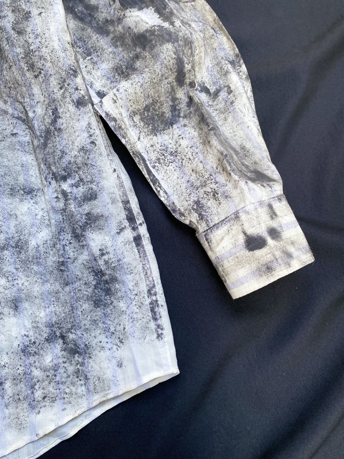 Balenciaga Vintage Balenciaga Trompe l’oeil Painted Button Shirt Size US L / EU 52-54 / 3 - 5 Thumbnail