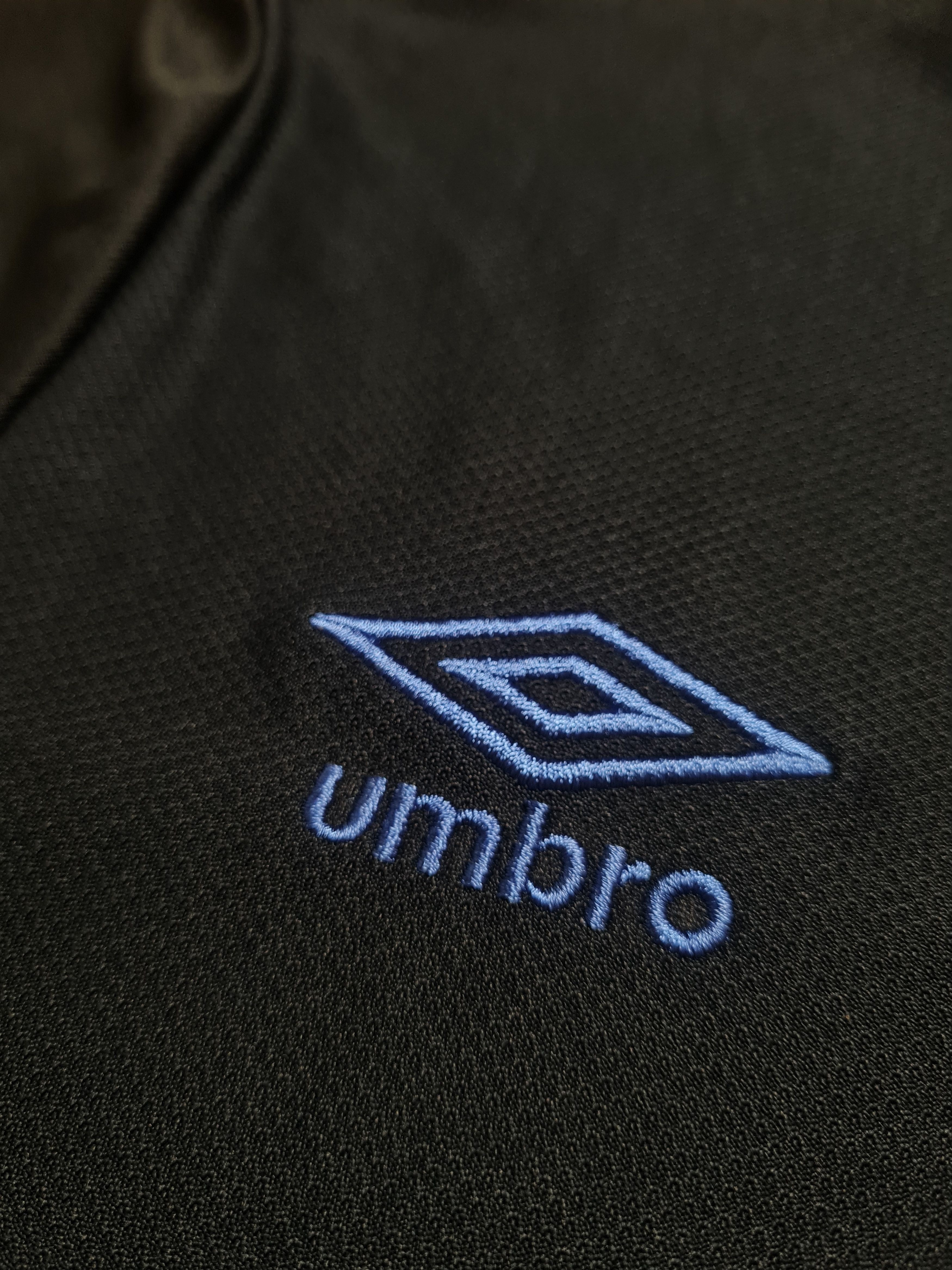 Umbro EVERTON 2019 2020 THIRD FOOTBALL SHIRT SOCCER JERSEY UMBRO Size US M / EU 48-50 / 2 - 9 Thumbnail