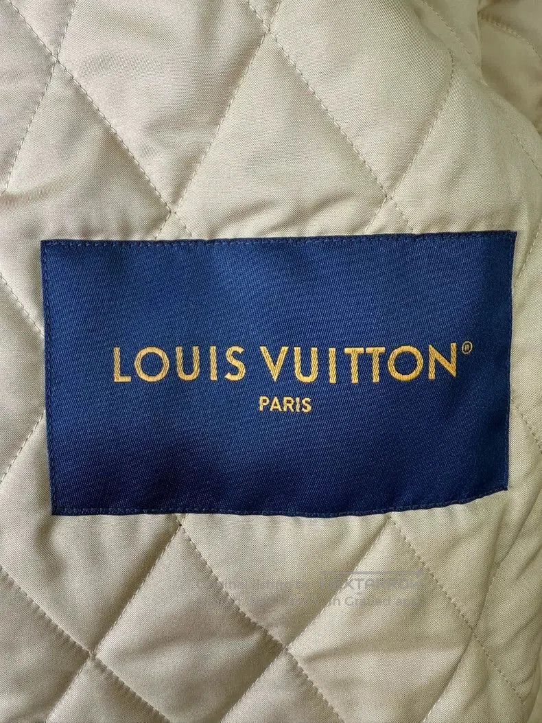 Louis Vuitton Louis Vuitton Leather Suede Panel Jacket. Size US L / EU 52-54 / 3 - 3 Thumbnail