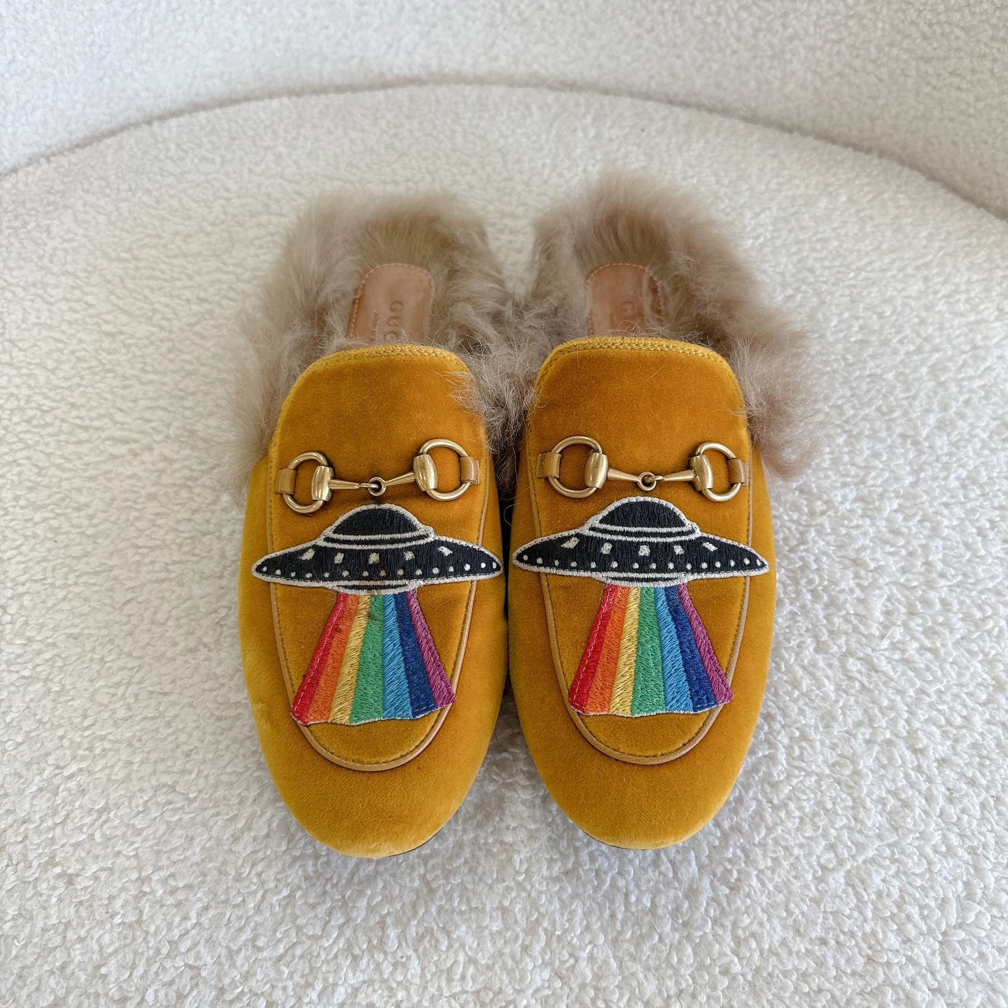 Gucci Gucci Horsebit Fur Slippers EU 35 6964 Size US 4.5 / IT 34.5 - 3 Thumbnail