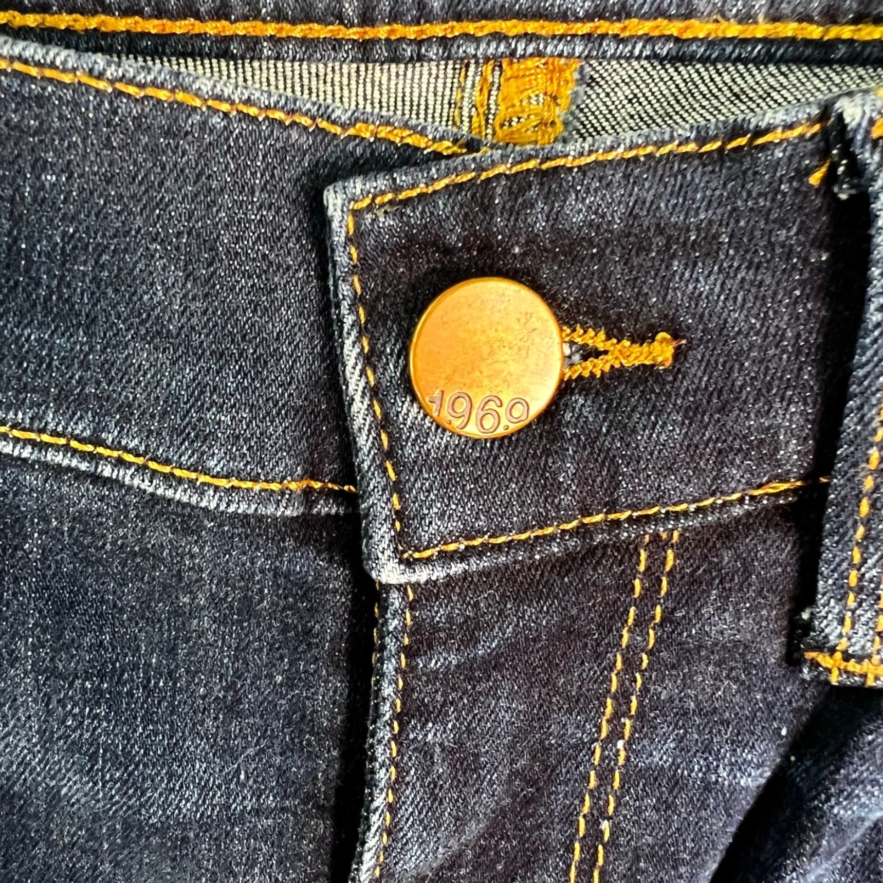 Gap Gap 1969 Jeans Women's Regular Denim Blue 27 P 30x28 Regular Rise Mid 5-Pocket Belt Loops Size 27" / US 4 / IT 40 - 7 Thumbnail