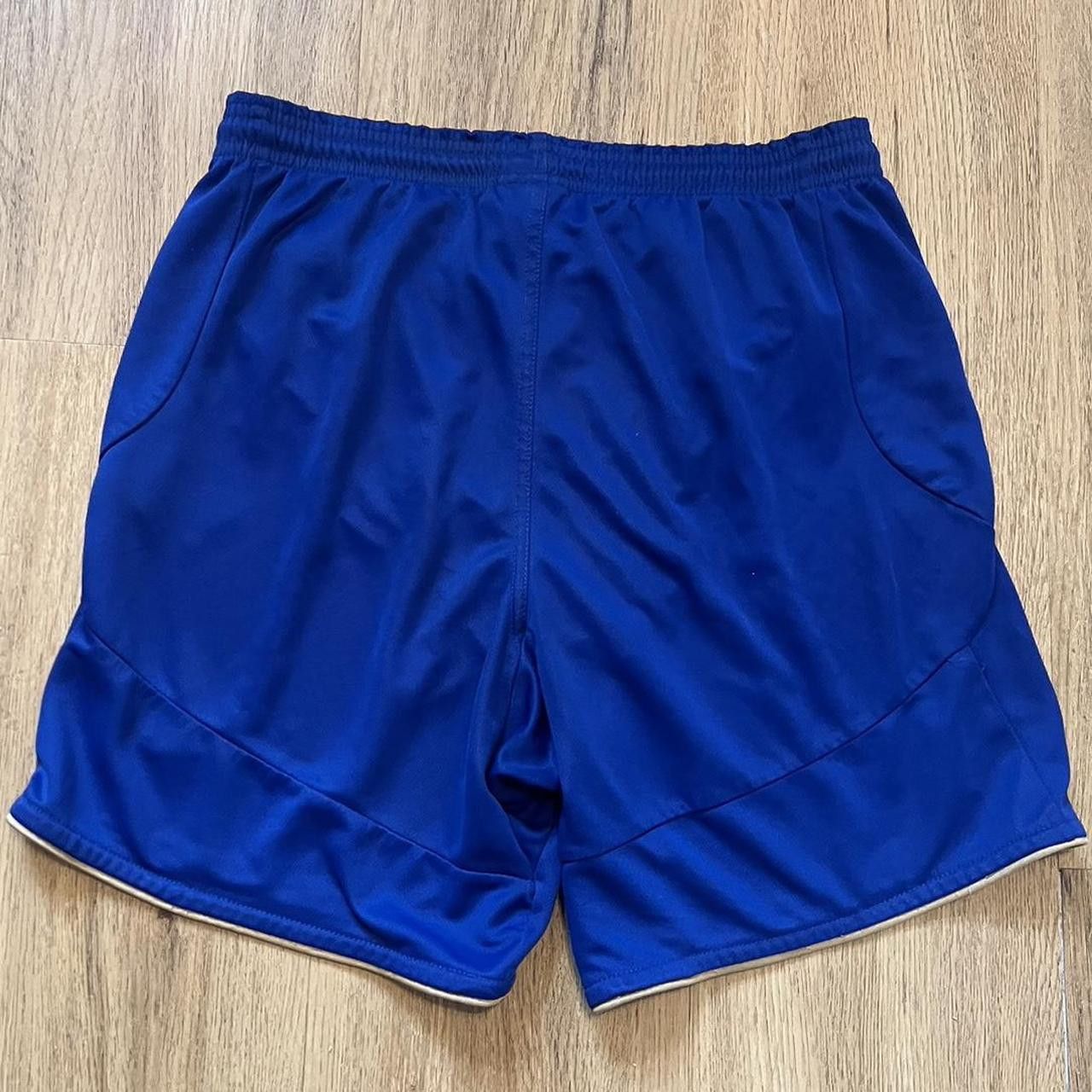 Umbro 2004-06 Chelsea FC blue and white football shorts Size US S / EU 44-46 / 1 - 2 Thumbnail