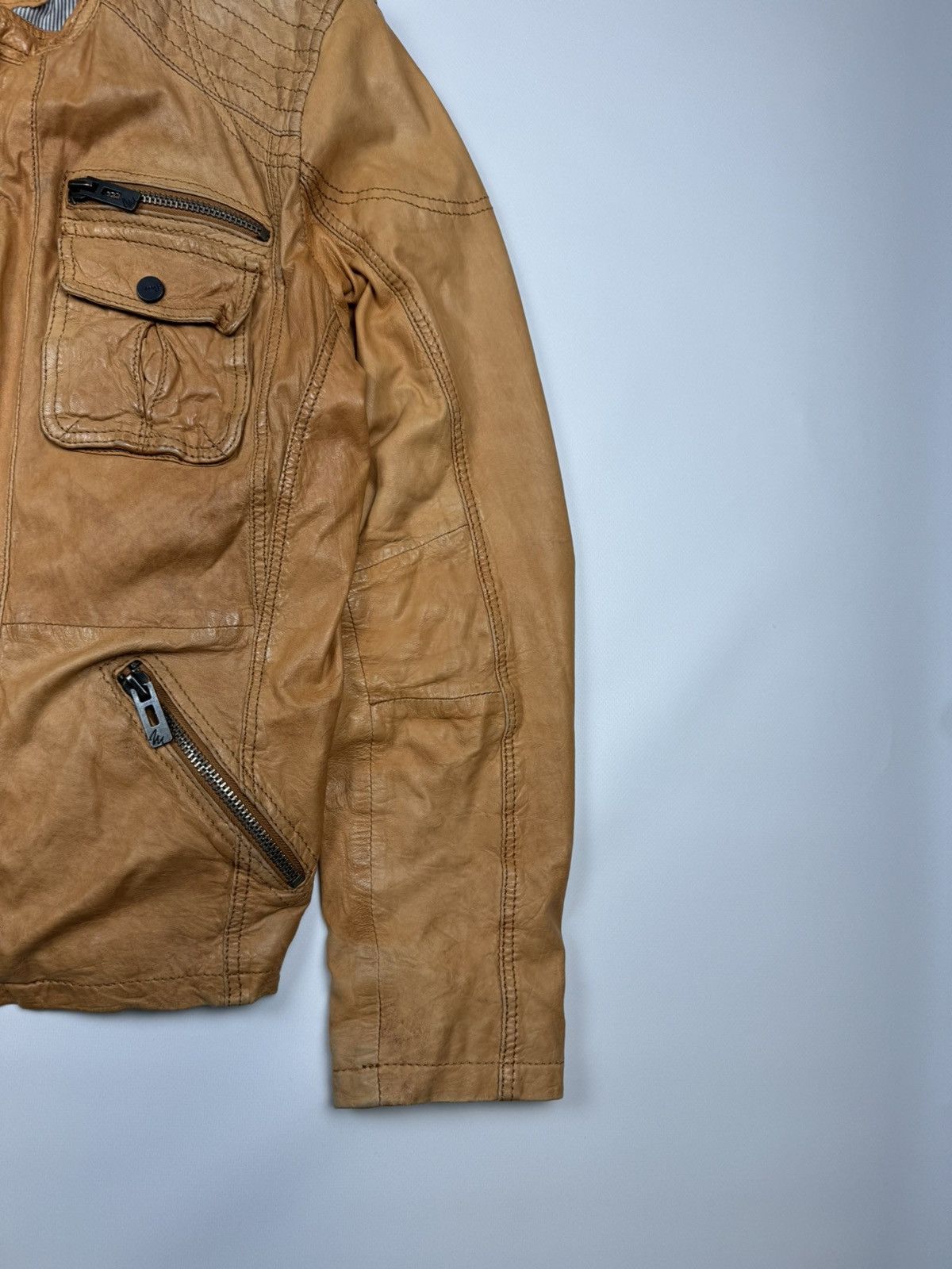 Vintage Vintage Y2k Distressed Leather Biker Jacket Size US L / EU 52-54 / 3 - 6 Thumbnail