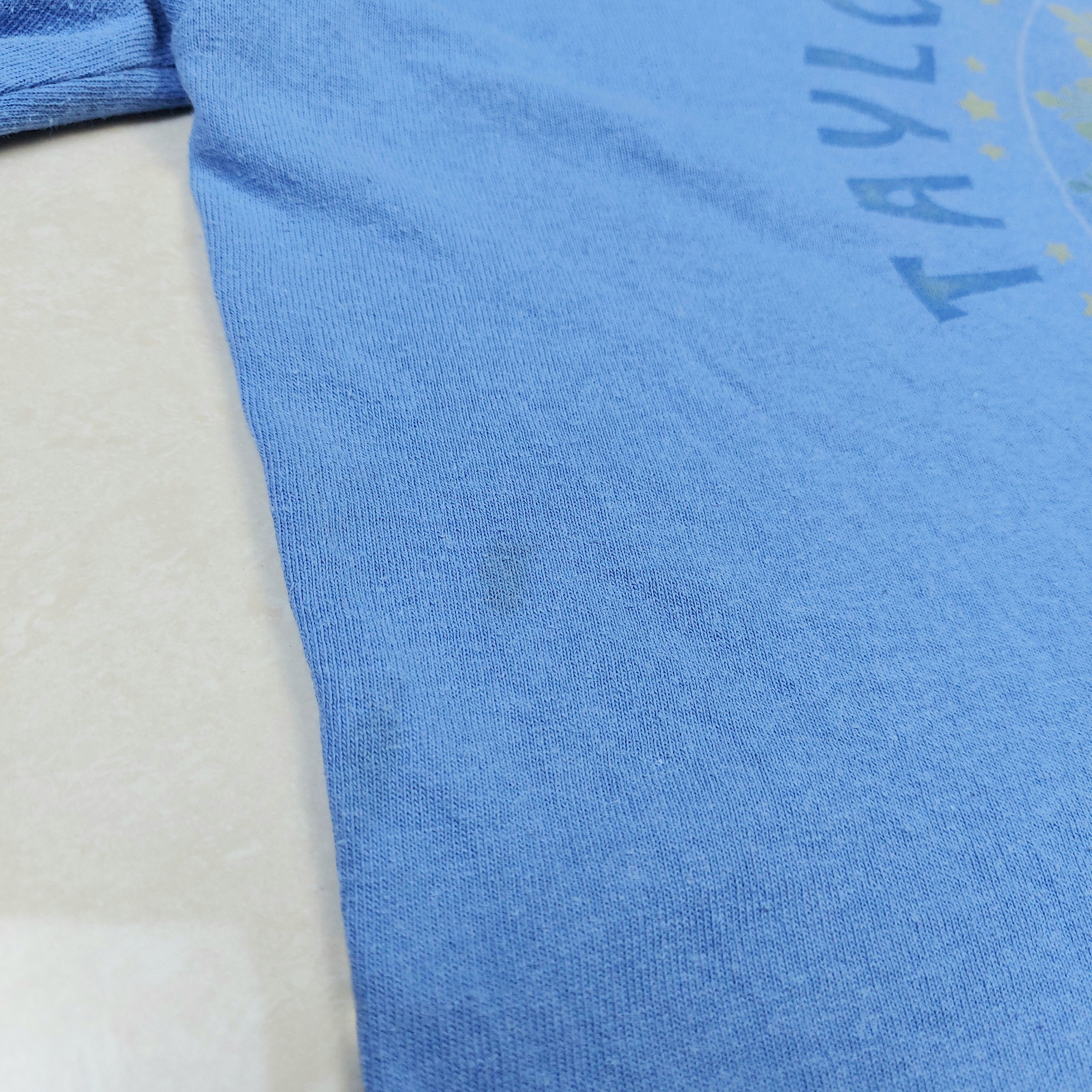 Band Tees Vintage 2009 Taylor Swift Fearless Tour Concert Tee Size US S / EU 44-46 / 1 - 19 Thumbnail