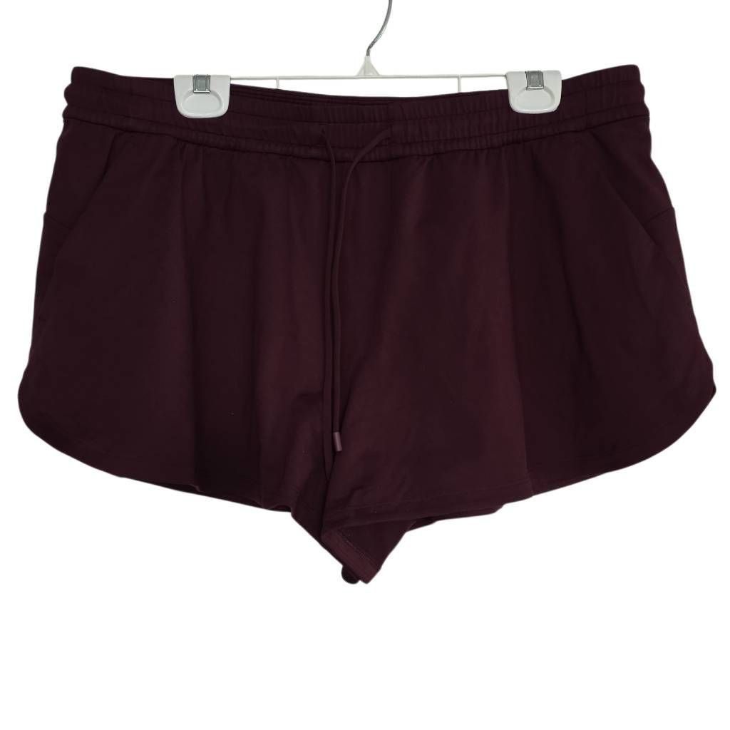 Lululemon Lululemon Women's Size XL Burgundy Shorts Size 34" / US 12 / IT 48 - 6 Thumbnail