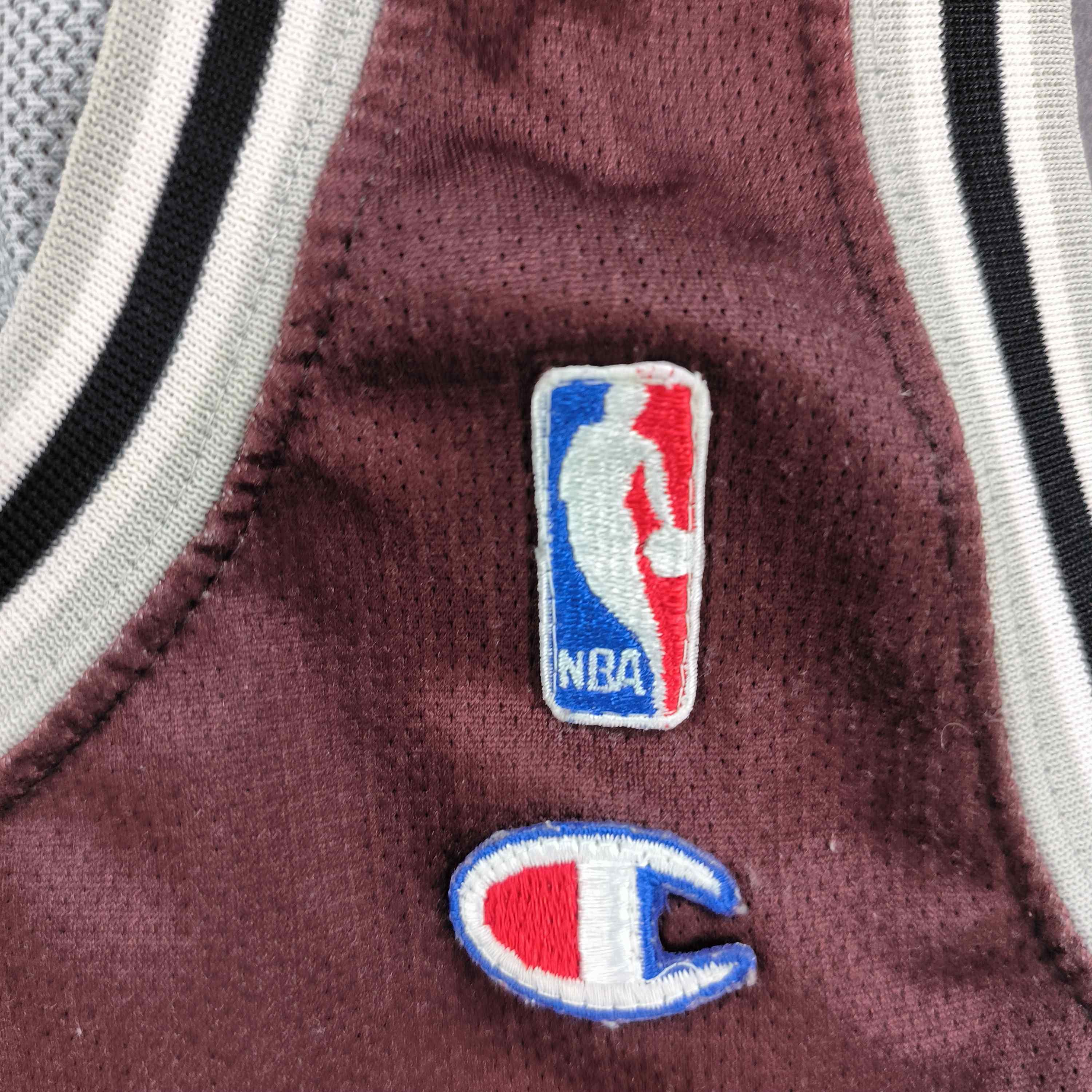 Champion San Antonio Spurs Tim Duncan Champion EU NBA jersey size XL Size US XL / EU 56 / 4 - 5 Thumbnail