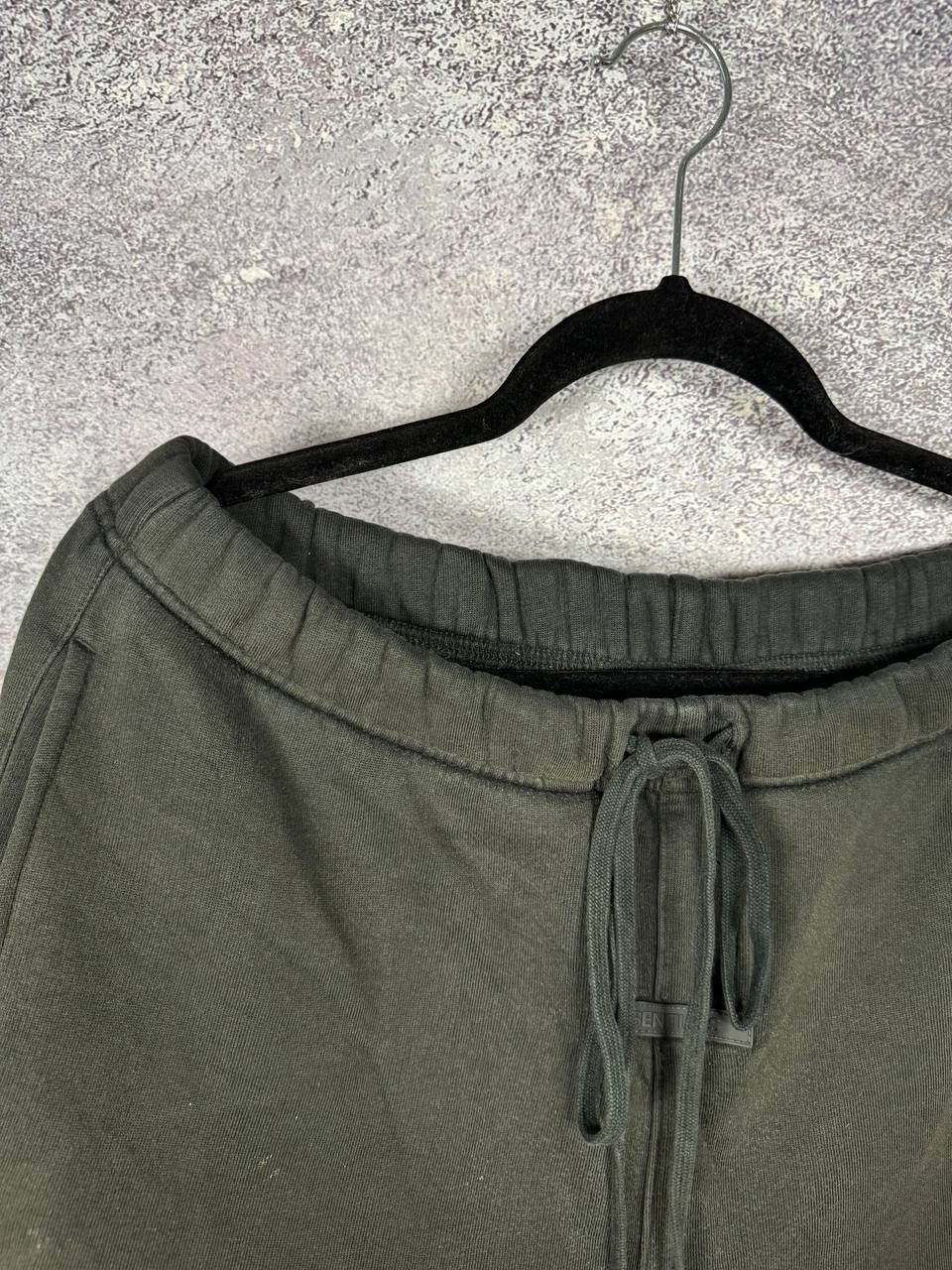 Essentials Fear of God Essentials Fleece Jogger Sweatpants Medium Size US 33 - 6 Thumbnail