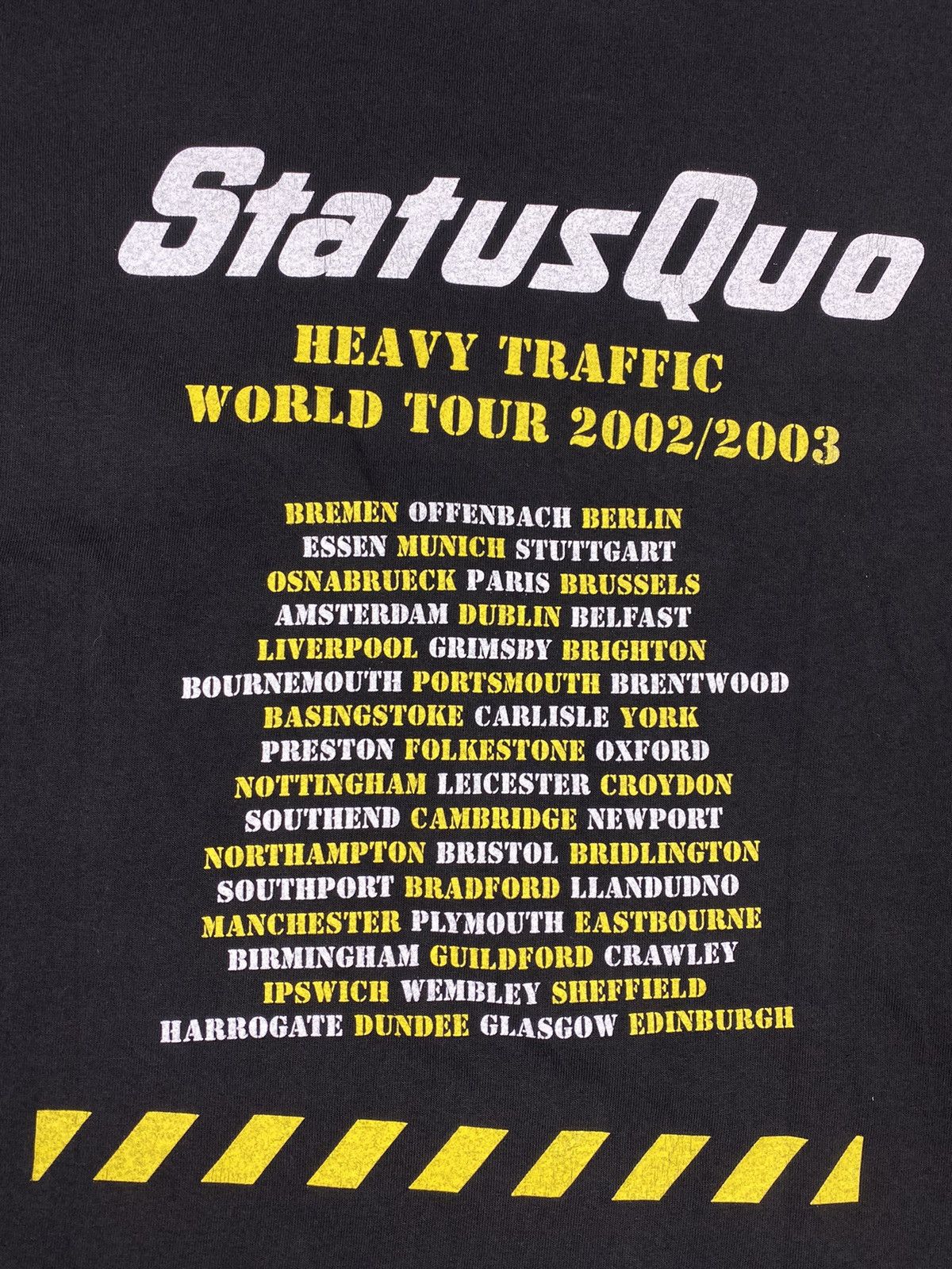 Band Tees Status Quo Heavy Traffic 2003 World Tour Vintage T Shirt Size US M / EU 48-50 / 2 - 10 Thumbnail