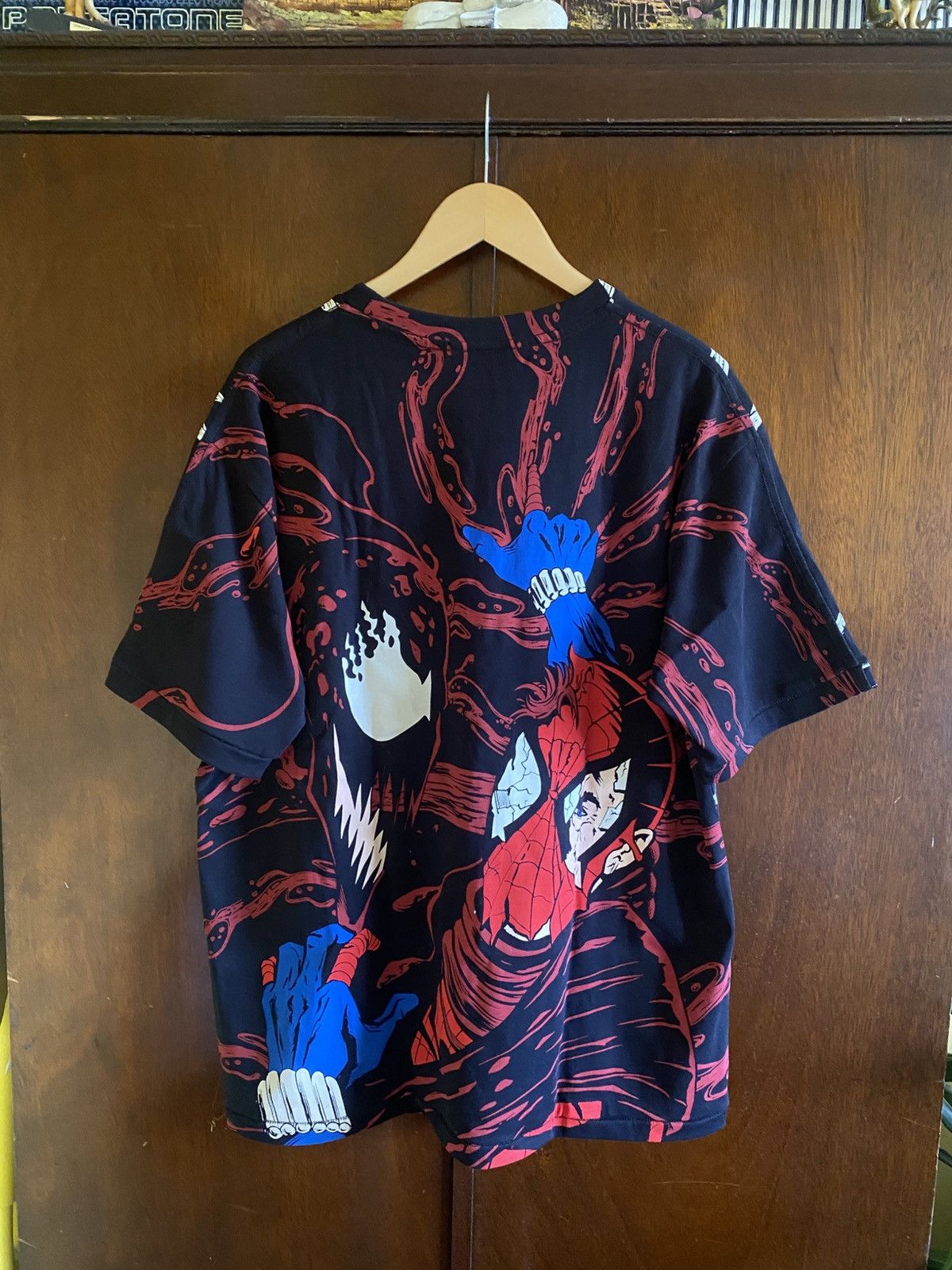 Other CHRONIC IMAGES Spiderman Carnage AOP T Shirt - Marvel Size US XL / EU 56 / 4 - 7 Thumbnail