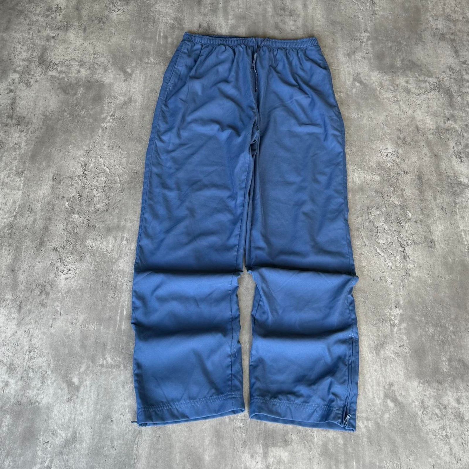 Japanese Brand × Norm Thompson × Vintage Vintage Y2K Norm Thompson Tonal Blue Essential Trackpants Size US 33 - 1 Thumbnail