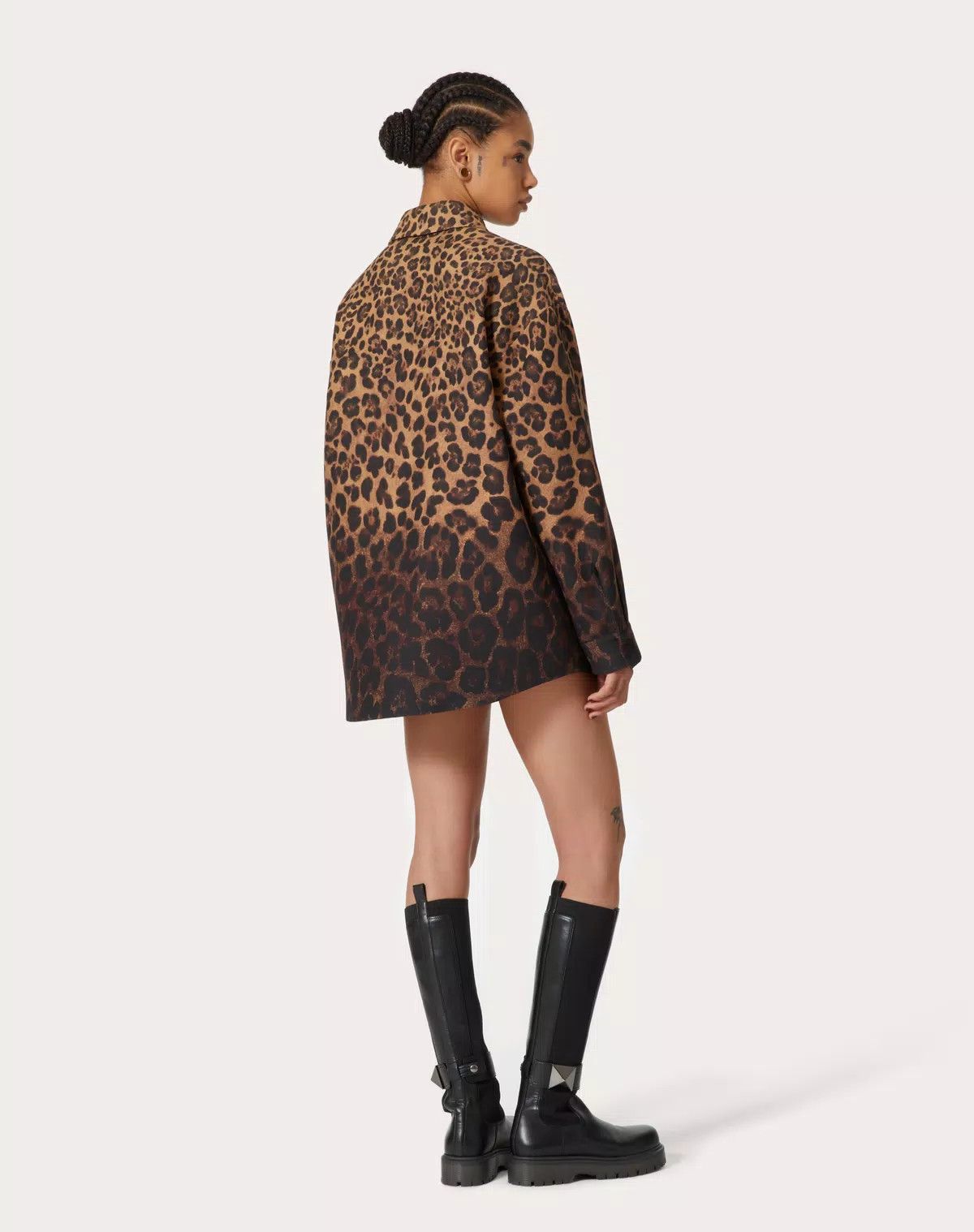 Valentino o1s1wg110625 Crepe Couture Animal Overshirt in Leopard/Brown Size M / US 6-8 / IT 42-44 - 4 Thumbnail