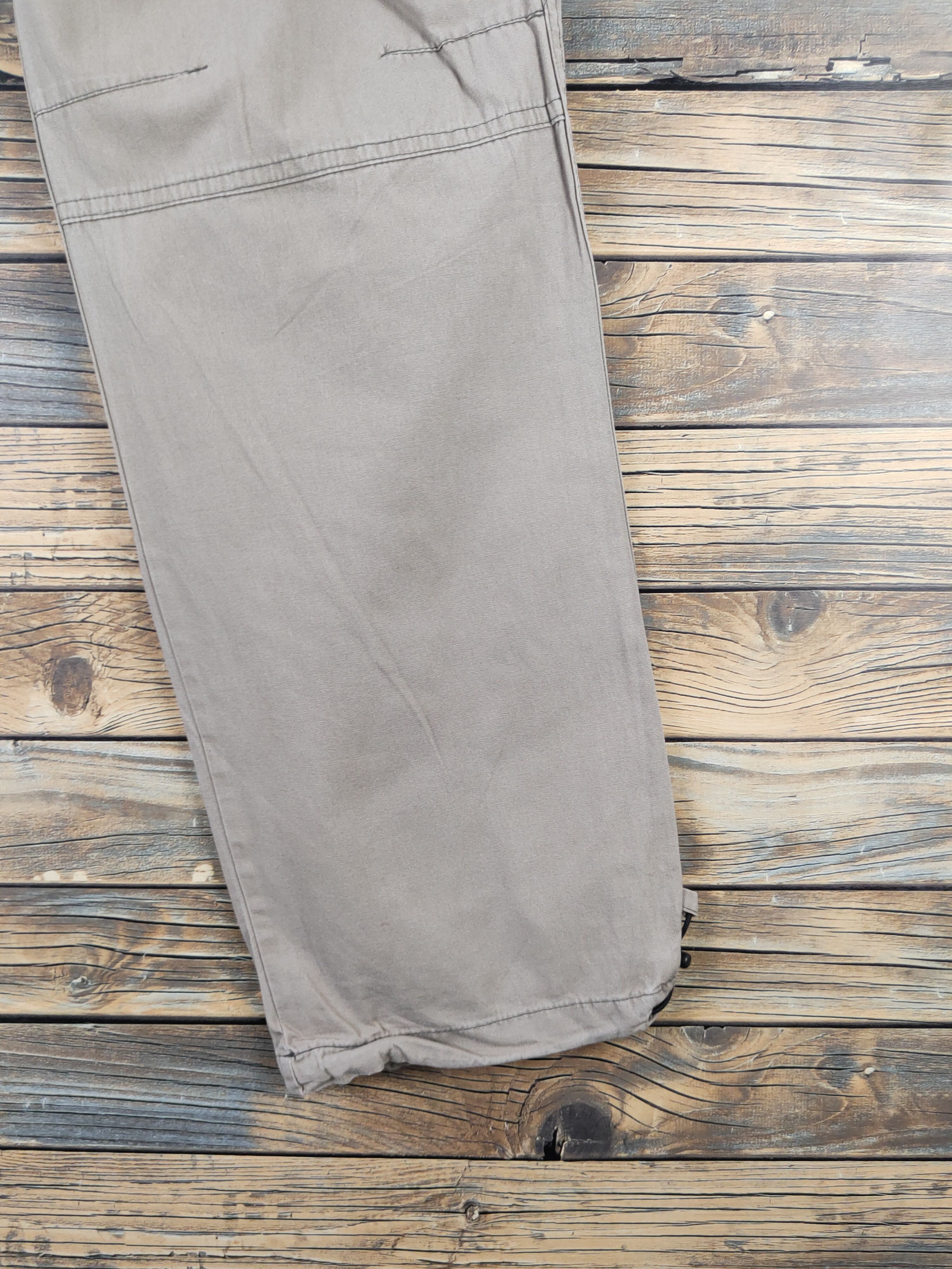Japanese Brand DL Japanese Brand Beige Multipocket Cargo Pants #2335 Size US 31 - 6 Thumbnail