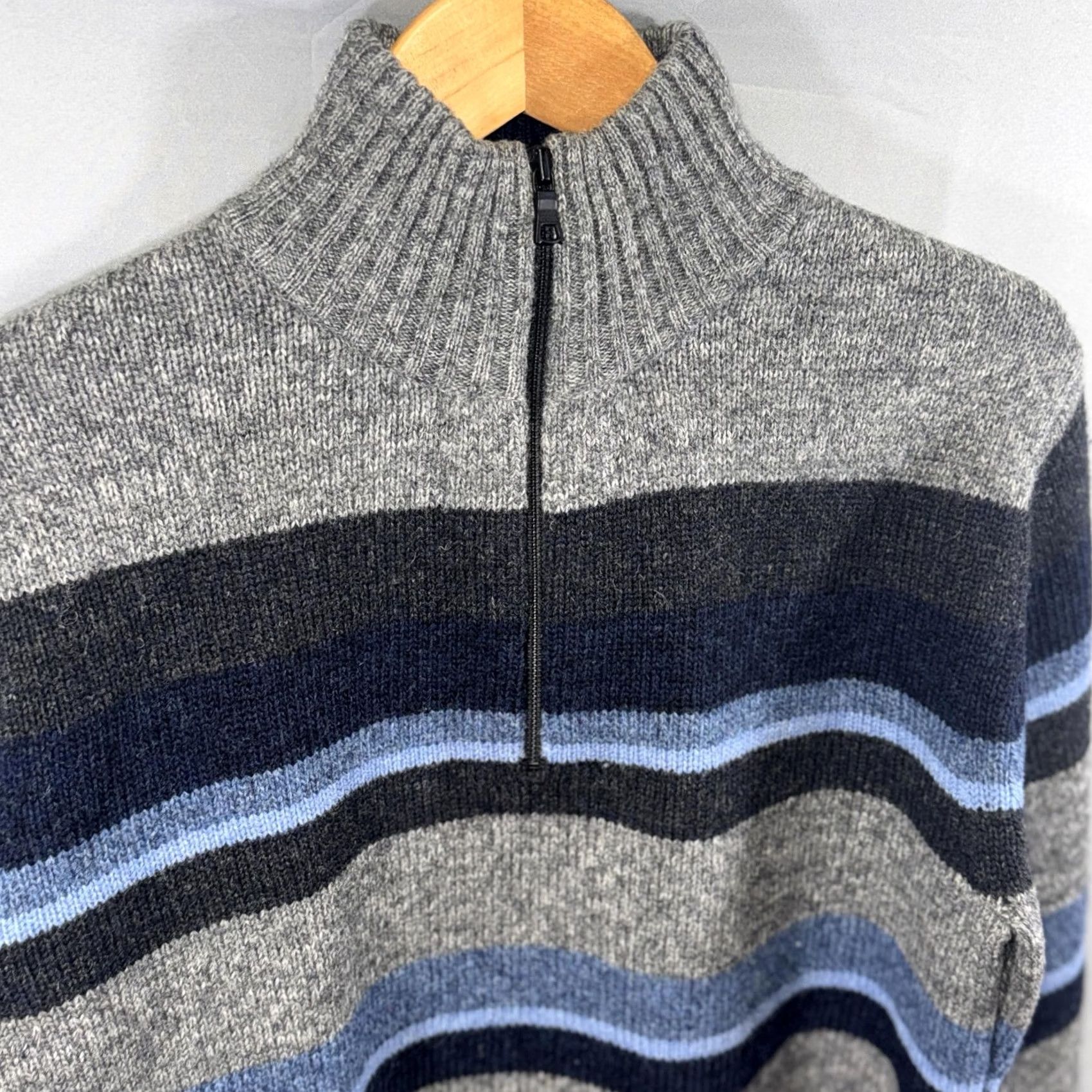 Banana Republic VINTAGE Banana Republic Sweater Mens M Gray Striped Half Zip Mock Neck 100% Wool Size US M / EU 48-50 / 2 - 3 Thumbnail