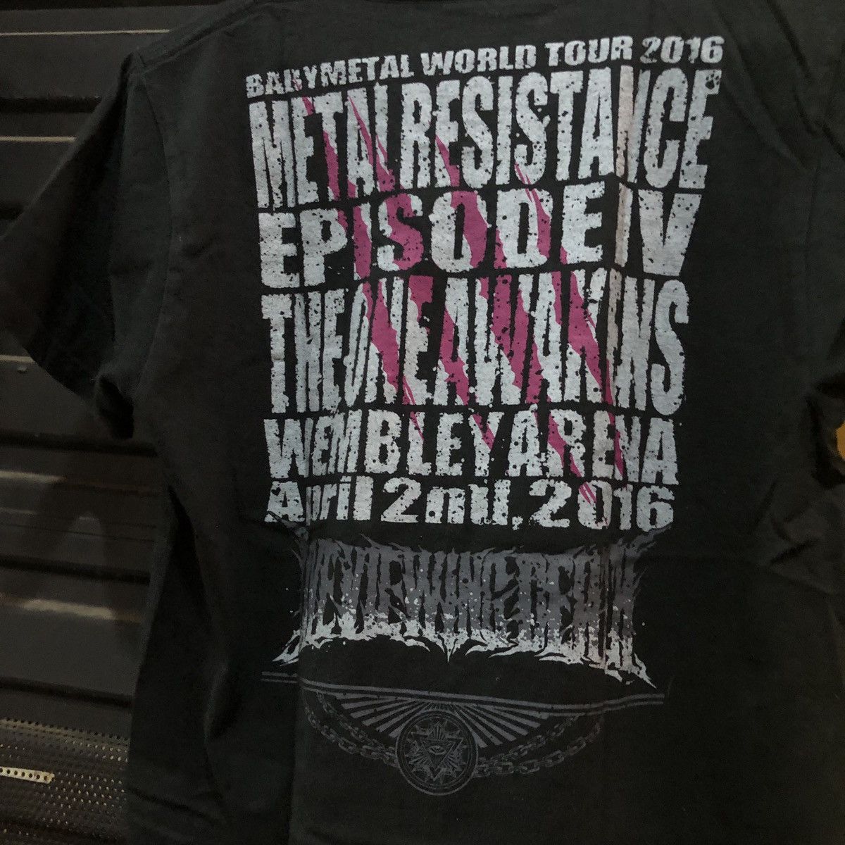 Band Tees × Japanese Brand 2010 Baby Metal World Tour Band Tee Size US S / EU 44-46 / 1 - 4 Thumbnail