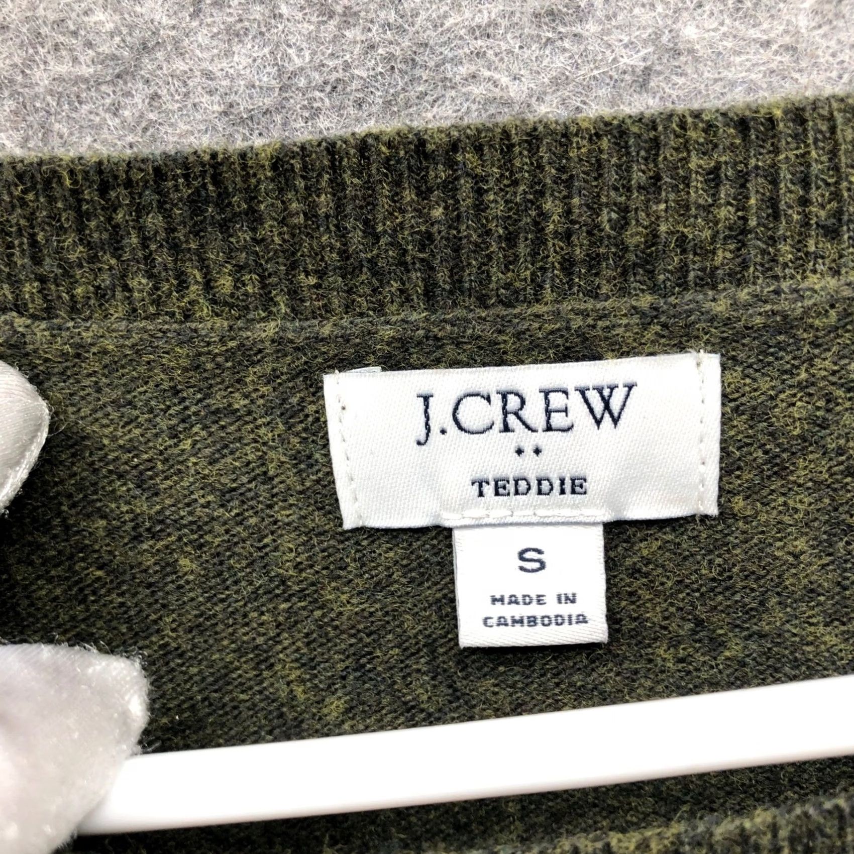 J.Crew J.Crew Teddie Sweater Womens S Olive Green Merino Wool Blend Crewneck Pullover Knit Long Sleeve Classic Casual Workwear Fall Winter Season Womens Size S / US 4 / IT 40 - 5 Thumbnail