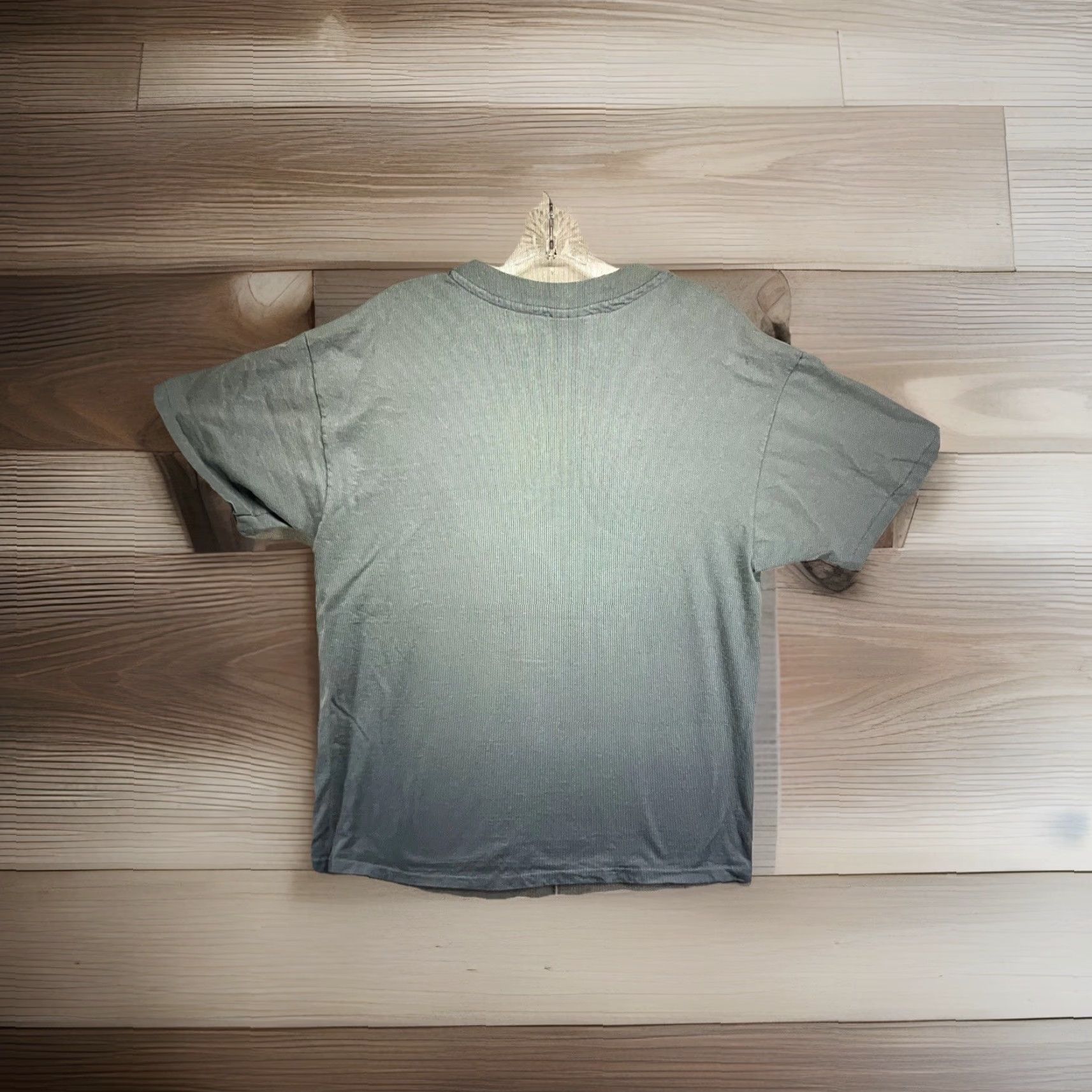 Hanes Vintage Hanes Men’s 90s Light Blue Cotton Crew Neck T-Shirt Short Sleeve Classic Fit Size US M / EU 48-50 / 2 - 3 Thumbnail