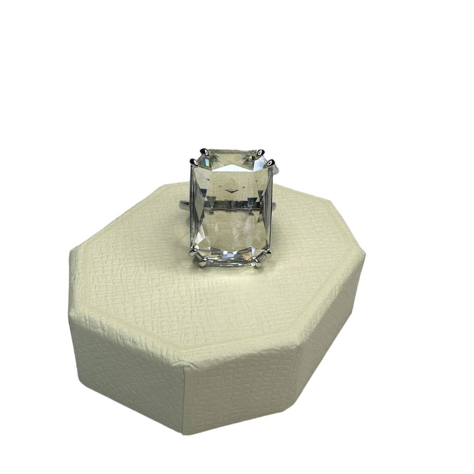 Swarovski Swarovski Mesmera cocktail ring Oversized crystal 55 EUR / 7 Size ONE SIZE - 2 Thumbnail