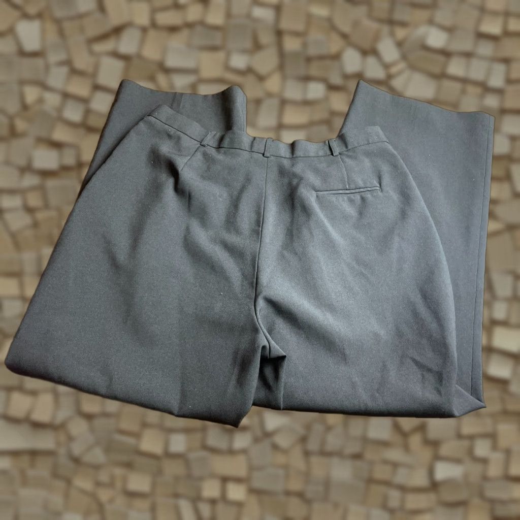 Vintage Cintas Pants Women's 18 Black Dress Pants Pockets Straight Leg Flat Front Tailored? Size 25" / US 0 / IT 36 - 1 Thumbnail
