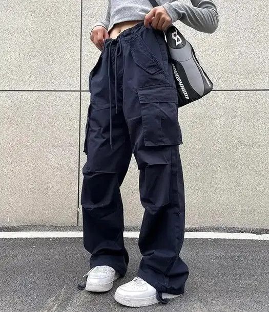 image of Streetwear Vintage Pocket Cargo Pants in Black, Men's (Size 32)
