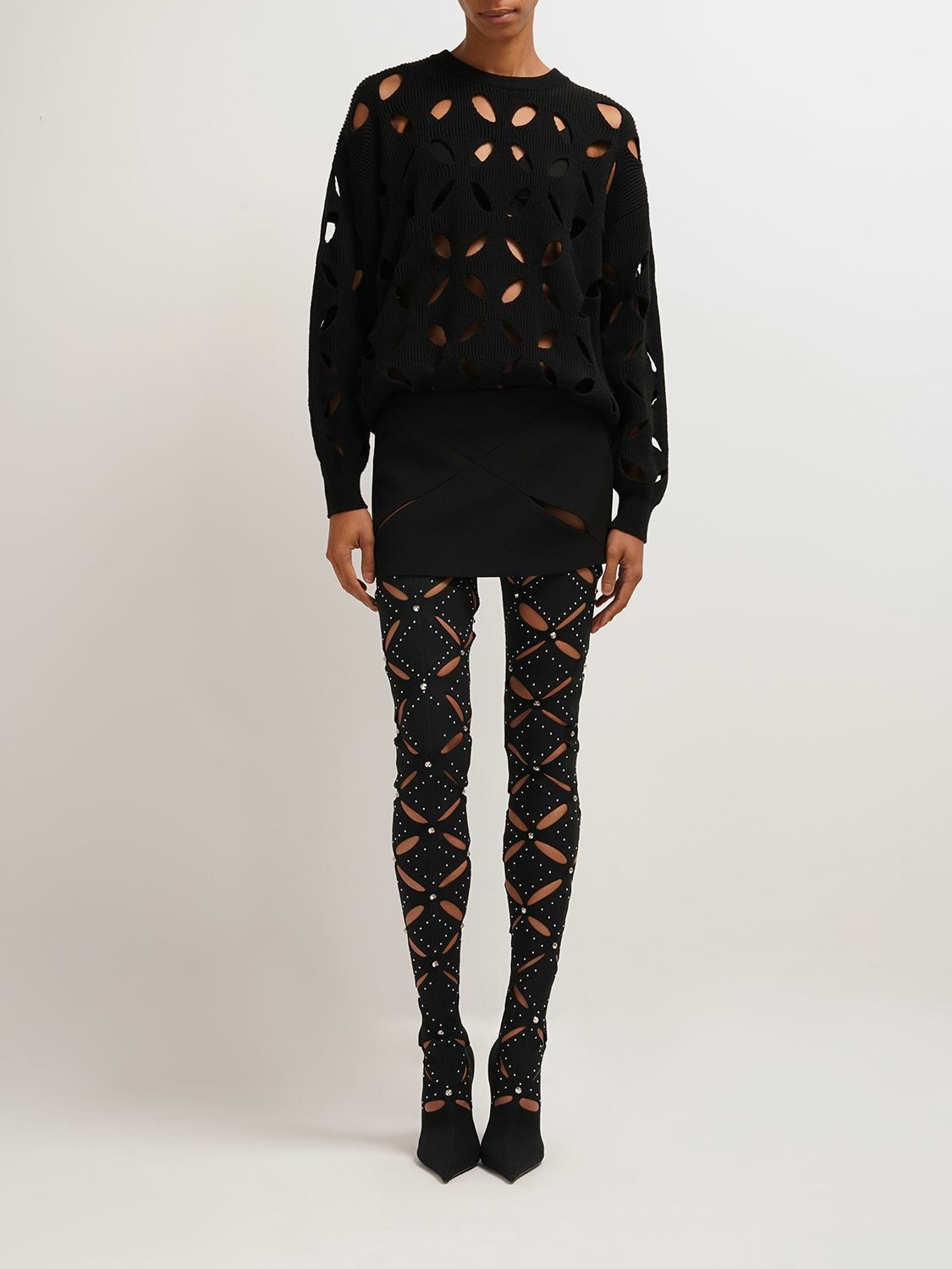 Versace o1y0226 Mini Skirt in Black Size 25" / US 0 / IT 36 - 3 Thumbnail