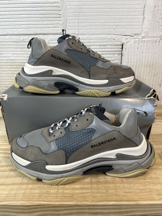 Grailed balenciaga outlet triple s