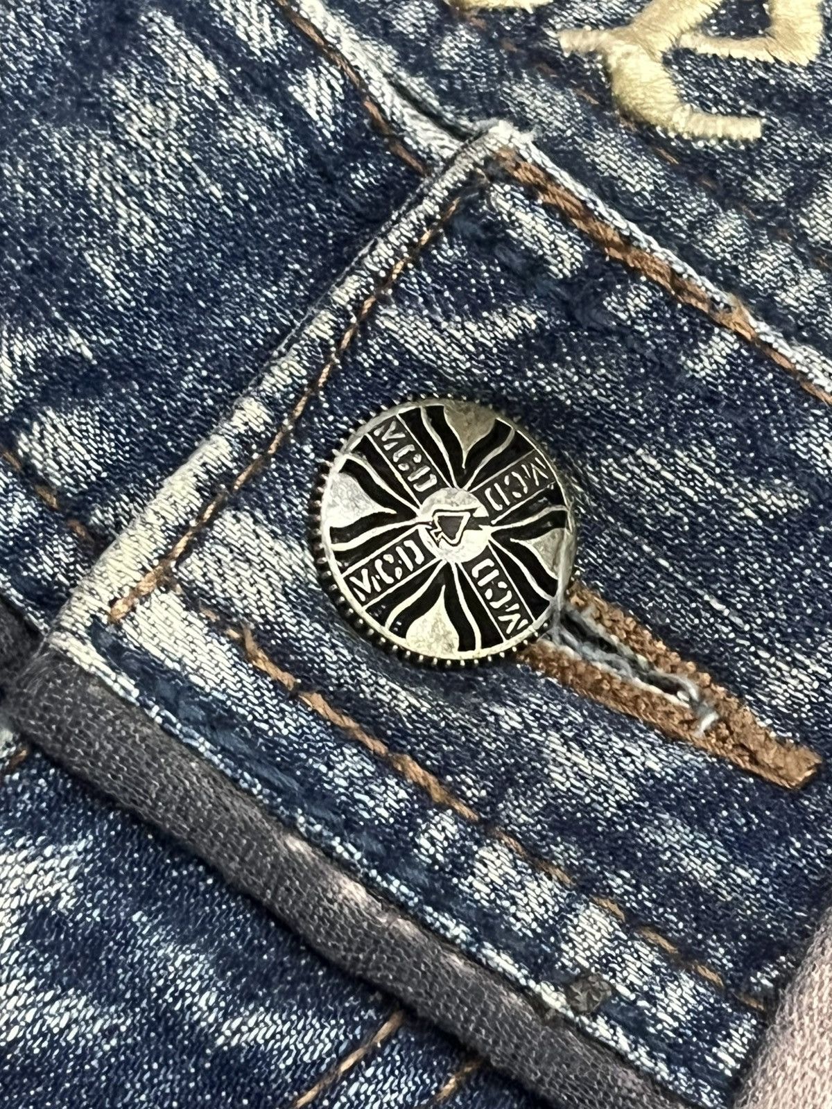 Japanese Brand Vintage Japanese Brand MCD Embroidered Slogan Sashiko Jeans Size US 30 / EU 46 - 5 Thumbnail