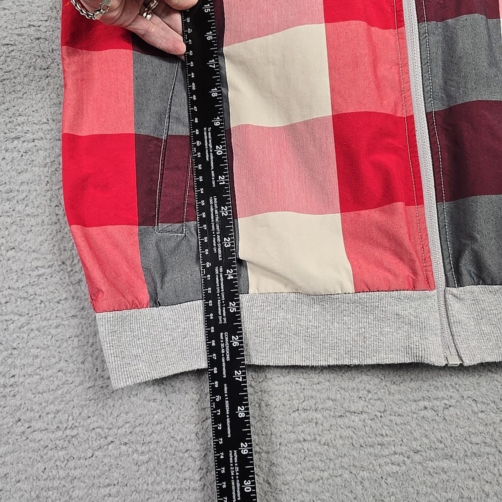 Other Rapido Full Zip Reversible Sz L Red Plaid/Gray Hooded Vest Size US L / EU 52-54 / 3 - 6 Thumbnail