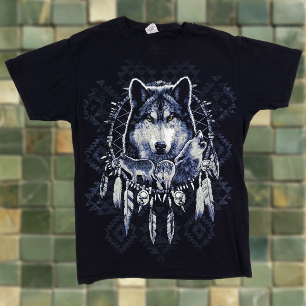 Fruit Of The Loom Fruit of the Loom Y2K Wolf Pack Dreamcatcher Clipped Tag Shirt Black Mens M Size US M / EU 48-50 / 2 - 1 Thumbnail