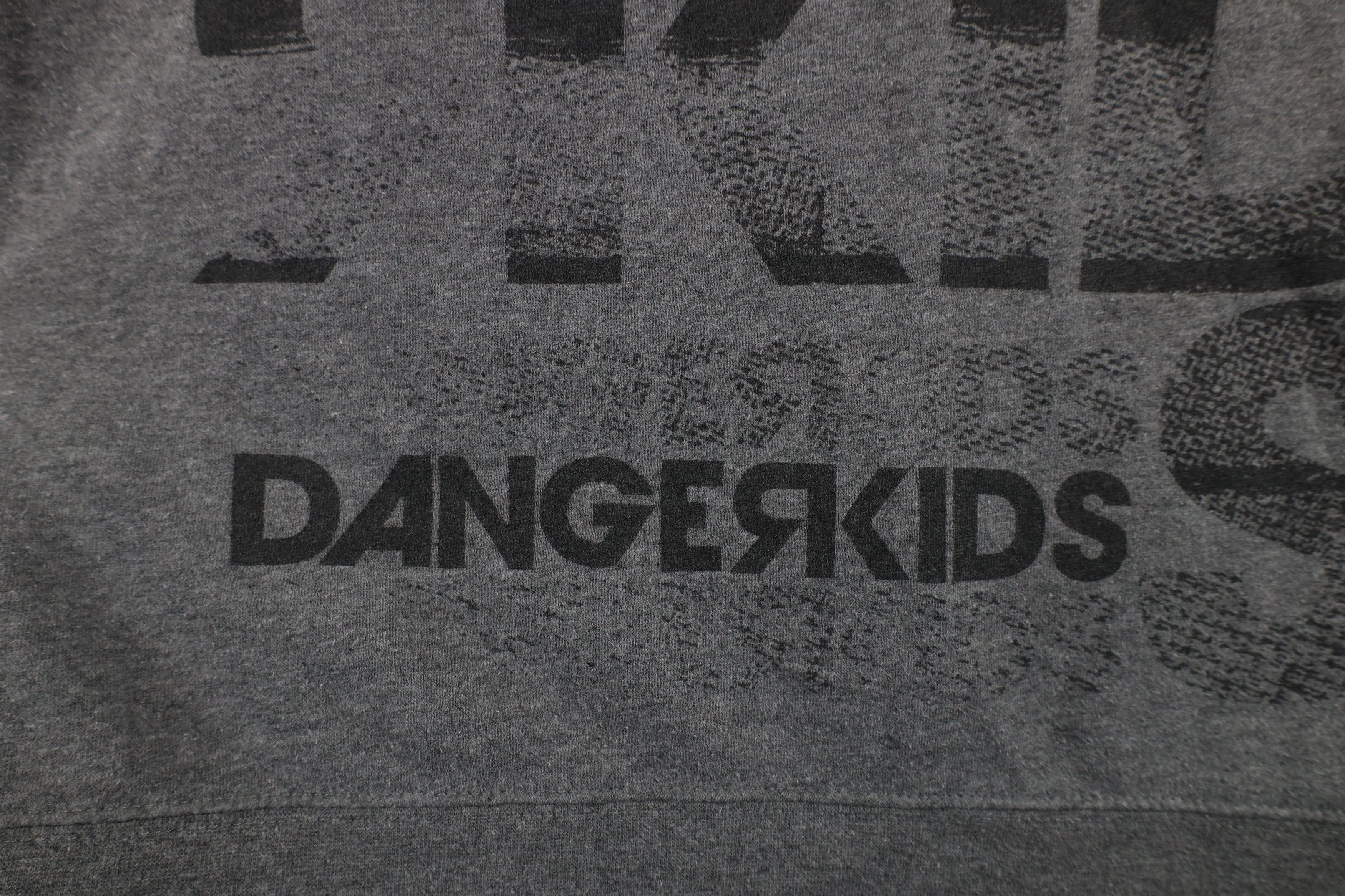 Vintage Vintage Y2K Spell Nu Metalcore Dangerkids Band Sweatshirt Size US L / EU 52-54 / 3 - 5 Thumbnail