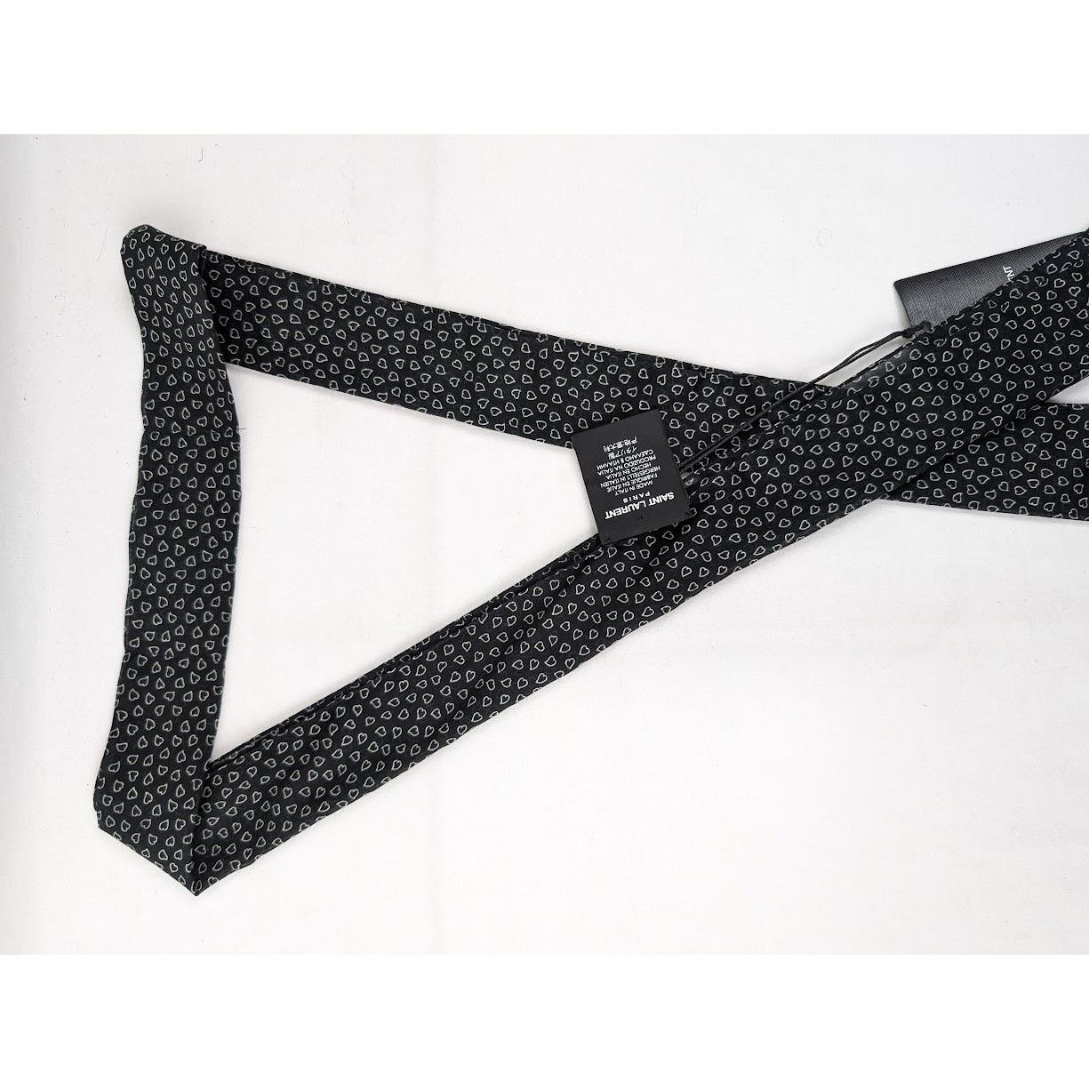 Saint Laurent Paris o1rshd1 Size:OS / Lavalliere Coeur Flou Scarf in Black/White Size ONE SIZE - 3 Thumbnail