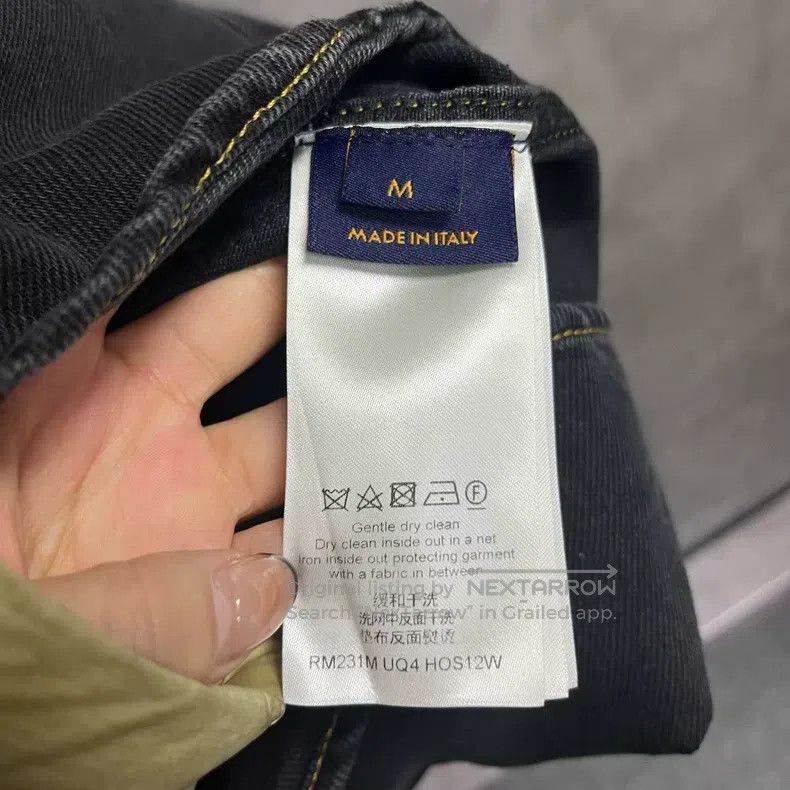 Louis Vuitton Louis Vuitton Black Solid Worn Denim Single Breasted Long Size US M / EU 48-50 / 2 - 3 Thumbnail