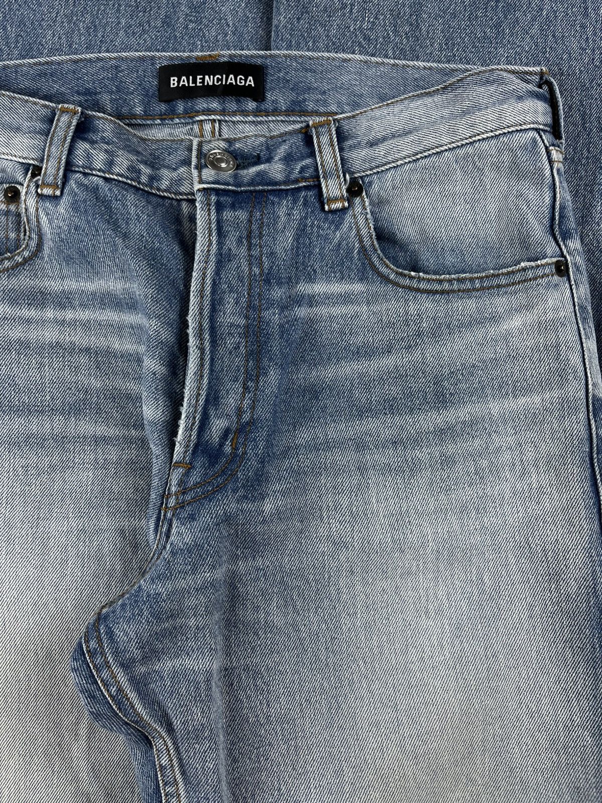 Balenciaga FW18 Balenciaga Heelbite Flared Bootcut Denim Jeans Size US 30 / EU 46 - 3 Thumbnail