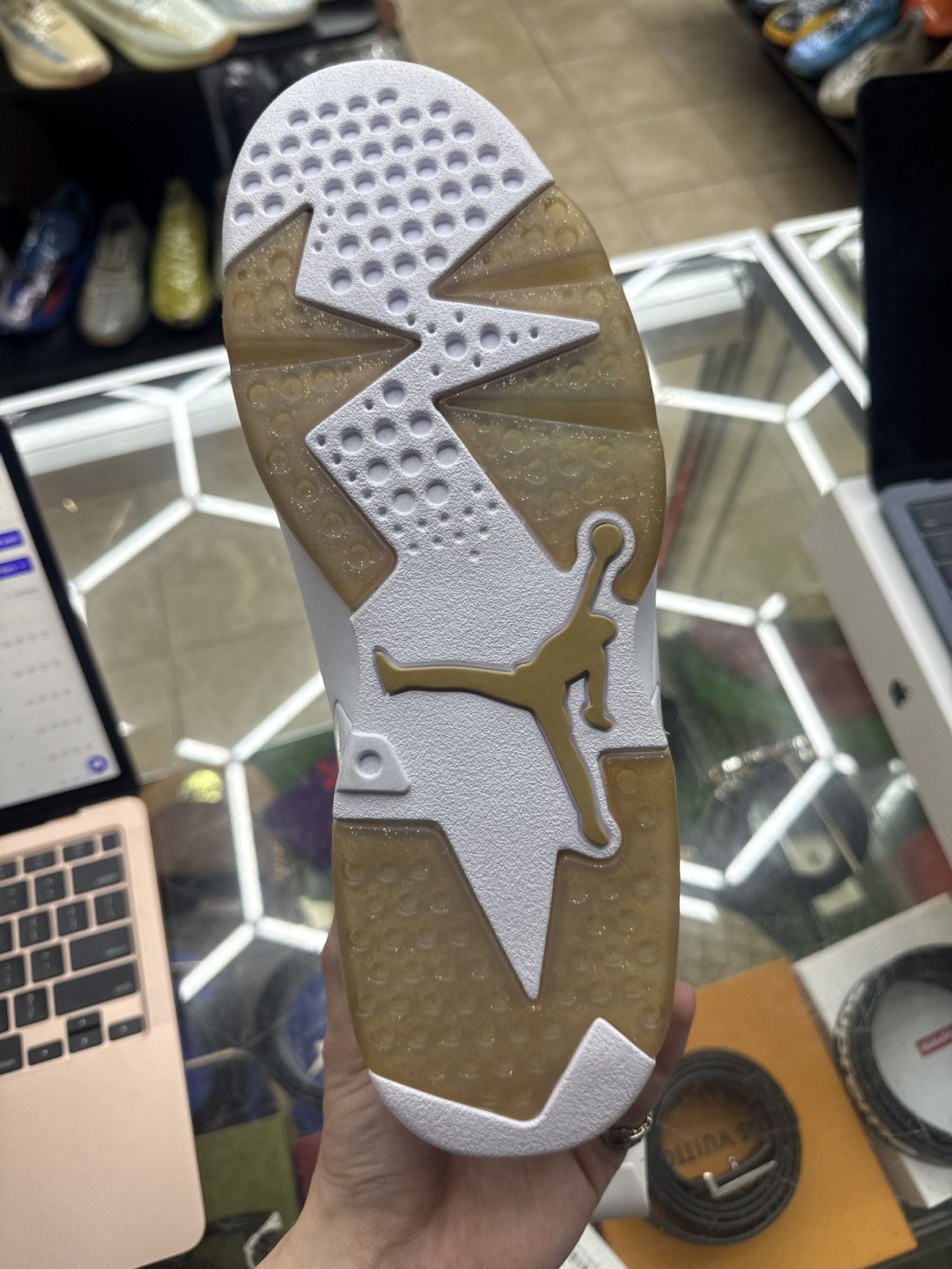 Jordan Brand Size 10 - Air Jordan 6 Retro Pinnacle (854271-730) Size US 10 / EU 43 - 15 Thumbnail